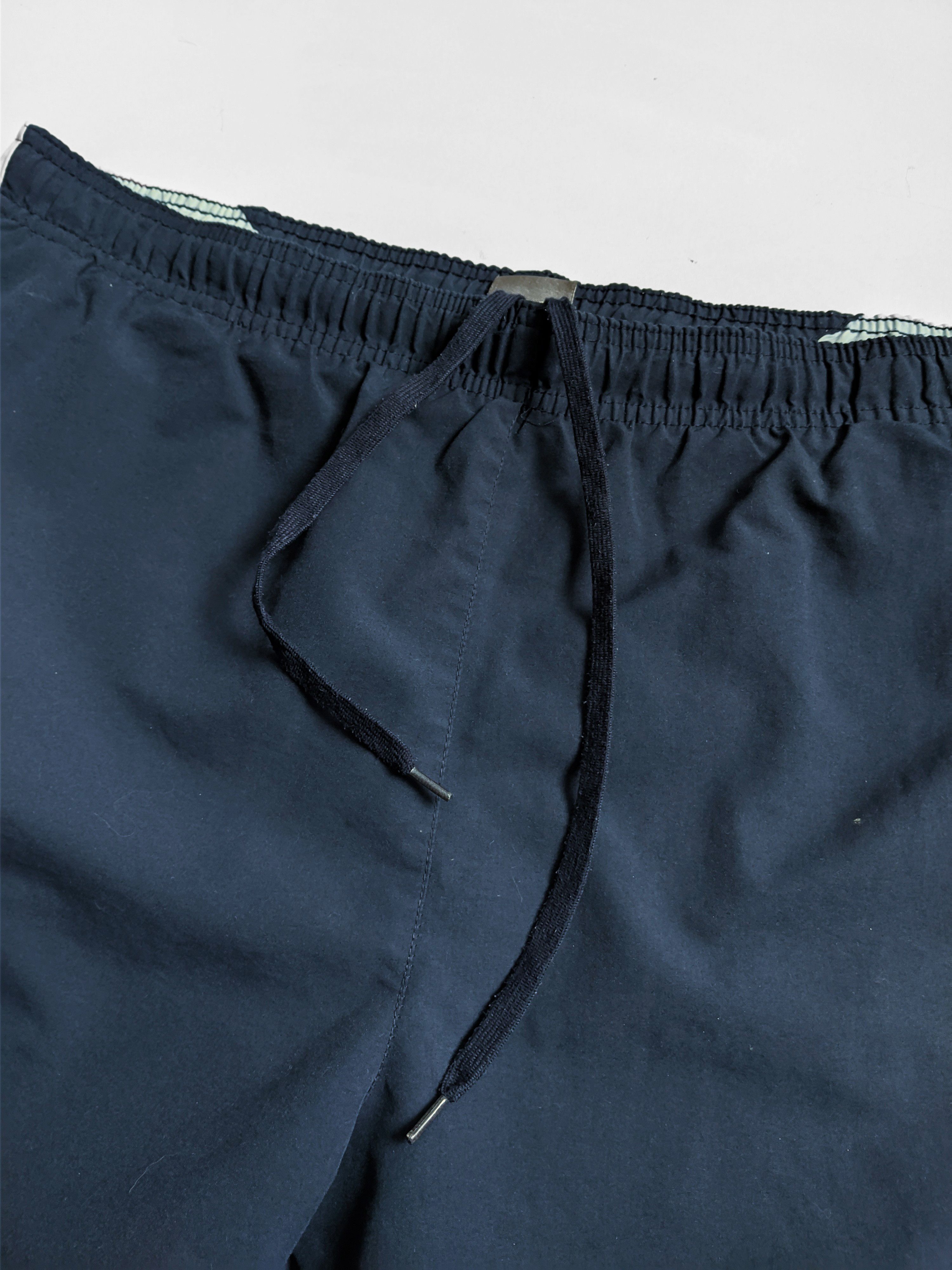 Nike Vintage Nike shorts swoosh nylon y2k 90s Size US 33 - 5 Thumbnail