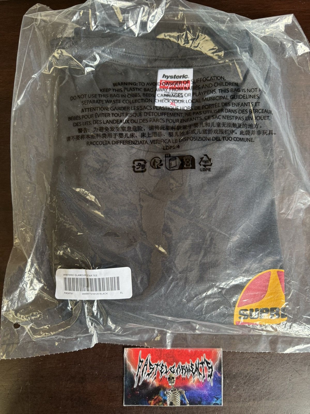 Hysteric Glamour × Supreme Supreme Hysteric Glamour Pin Up Tee Black Size US XL / EU 56 / 4 - 3 Thumbnail