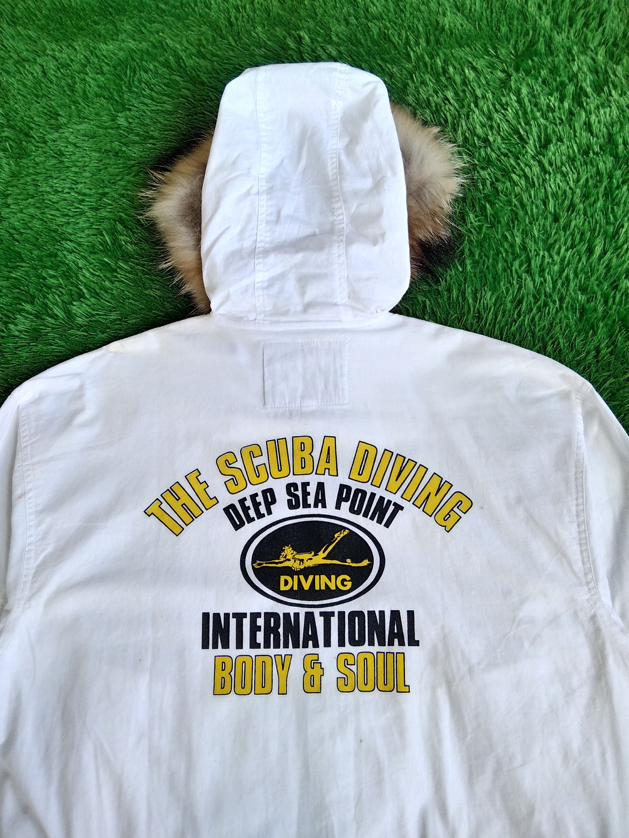 If Six Was Nine × Japanese Brand × Le Grande Bleu (L.G.B.) Vtg 90s Ceronias Scuba Diving International Fur Zip Hoodie Size US M / EU 48-50 / 2 - 5 Thumbnail