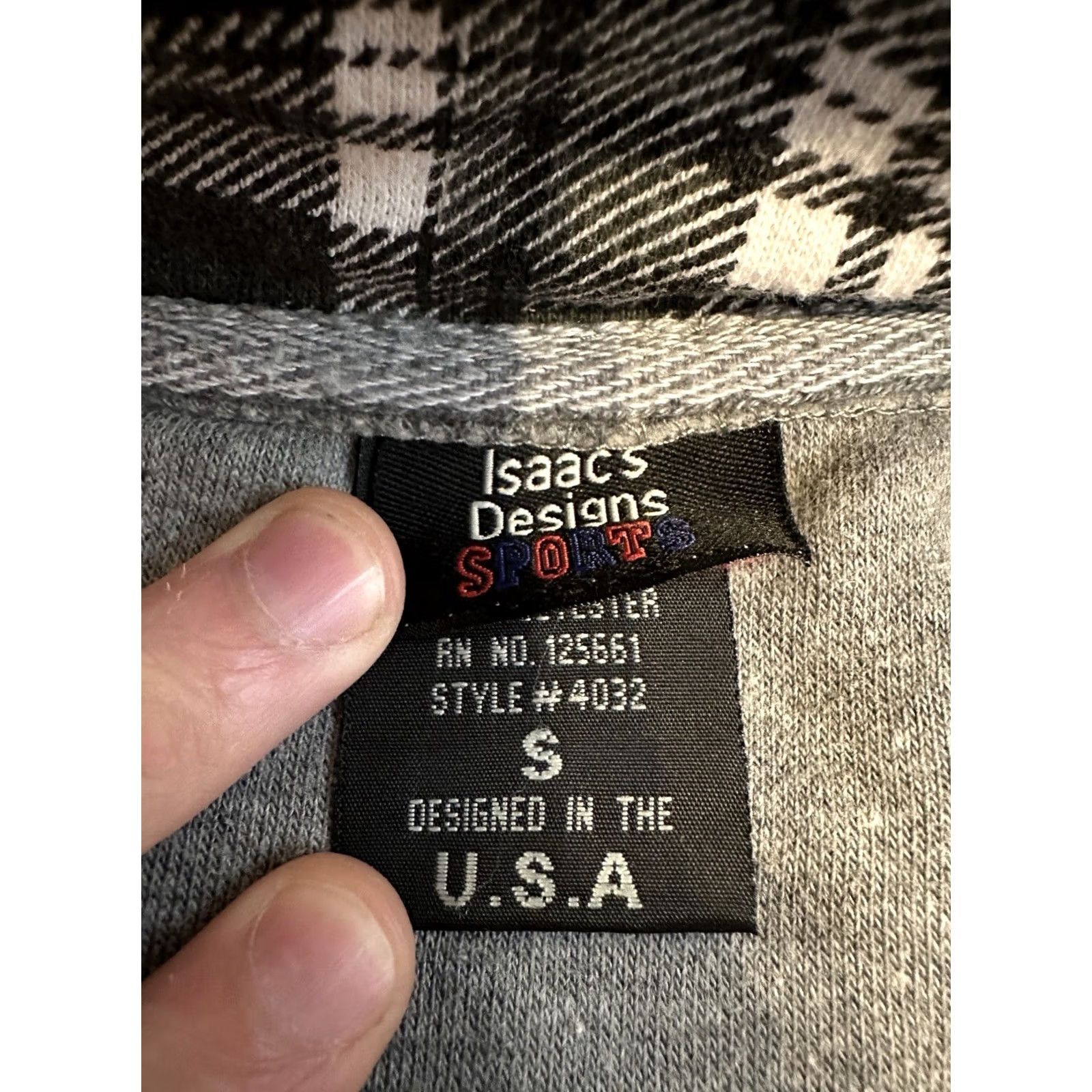 Vintage VINTAGE Whiteface Mountain Ski Resort 1/4 Zip Sweatshirt Small Gray Skiing Mens Size US S / EU 44-46 / 1 - 2 Thumbnail