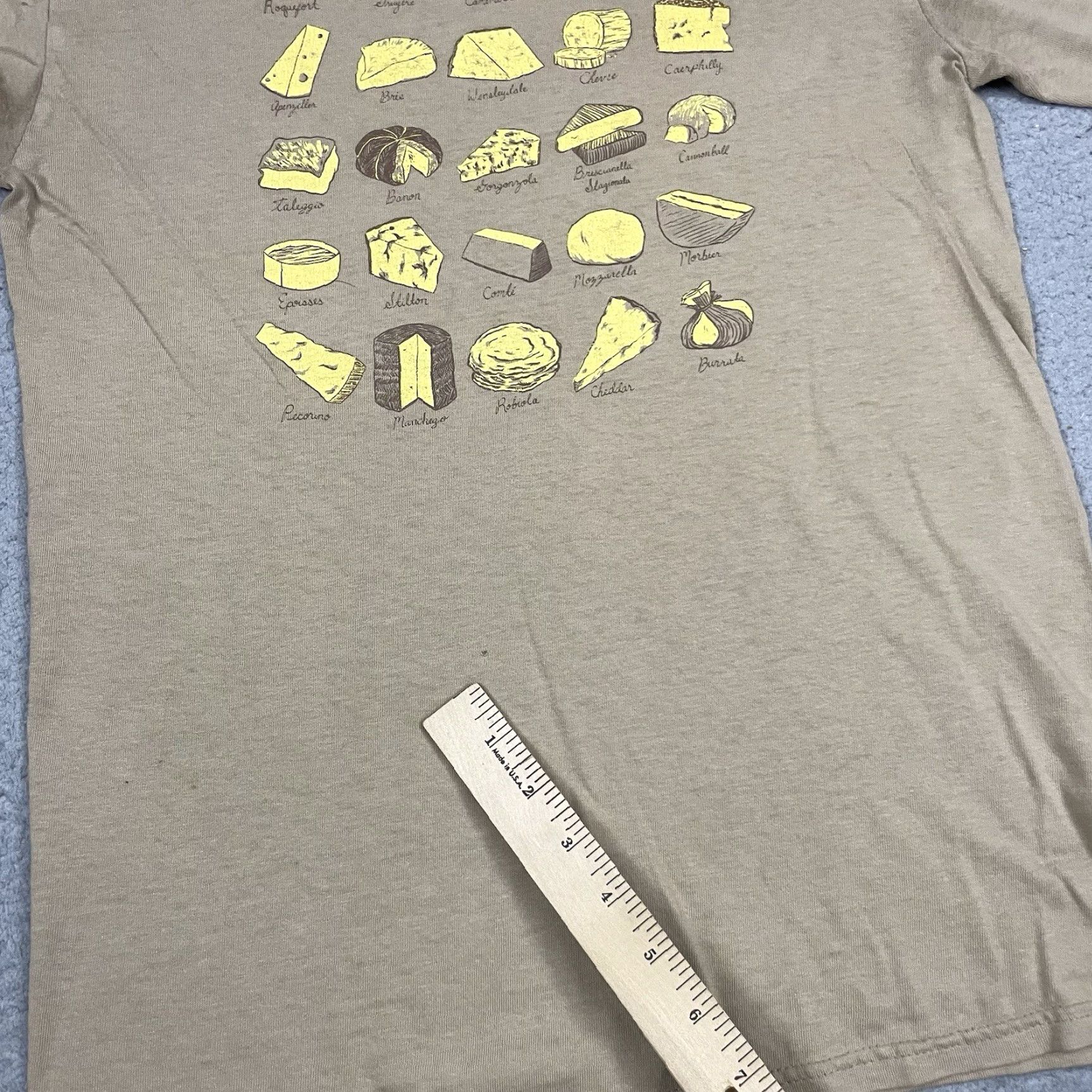 Gildan VINTAGE Gildan T-Shirt Mens 90s Cheese Brown Short Sleeve Crew Neck S Small Cotton Distressed Pattern Solid Graphic Print Vintage Rare Brie Size US S / EU 44-46 / 1 - 7 Thumbnail