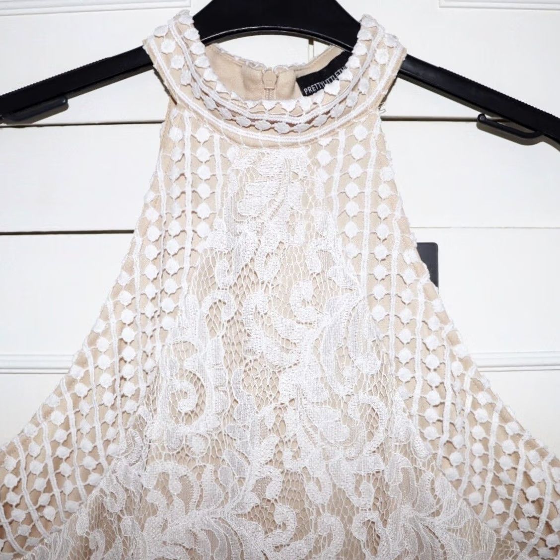 PrettyLittleThing PrettyLittleThing Bodycon Dress UK12 White Lace Crochet High Neck Womens New Tags Size XL / US 12-14 / IT 48-50 - 3 Thumbnail