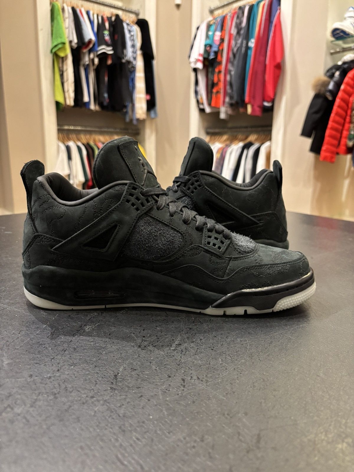 Jordan Brand Jordan 4 Retro ‘Kaws Black’ Size US 10 / EU 43 - 4 Thumbnail