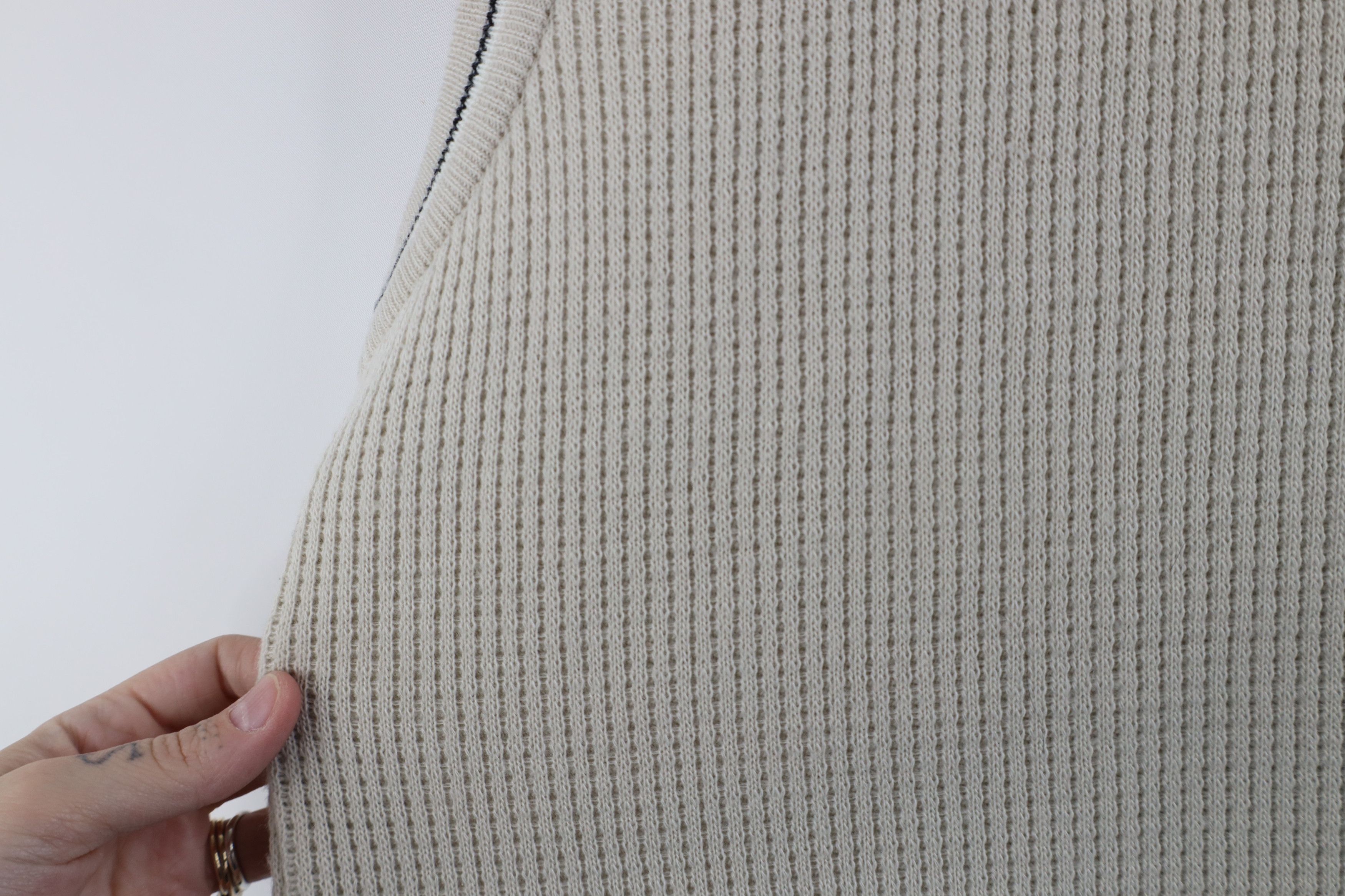 Vintage Vintage 90s Streetwear Ribbed Knit Sweater Vest Beige Size US L / EU 52-54 / 3 - 9 Thumbnail
