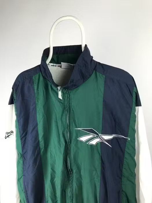 Reebok Reebok track top windbreaker vintage size Large Size US L / EU 52-54 / 3 - 3 Thumbnail