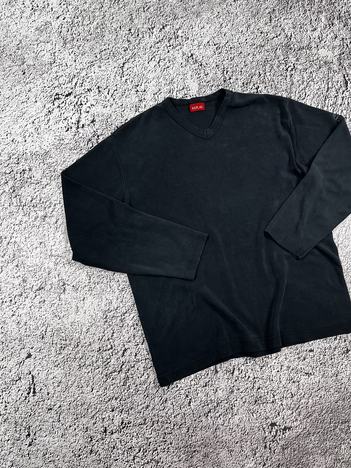 Replay Vintage Y2K Replay washed sweatshirt 00s streetwear Size US L / EU 52-54 / 3 - 2 Thumbnail