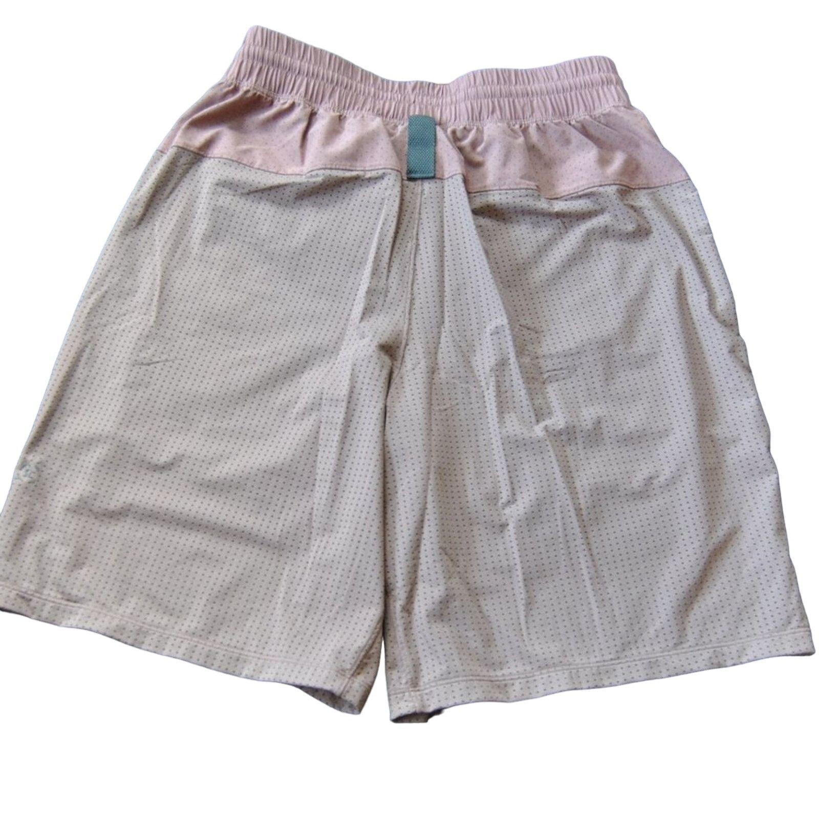 Lululemon Lululemon Small Step Back Jump Mesh Athletic Short Size US 28 / EU 44 - 2 Thumbnail