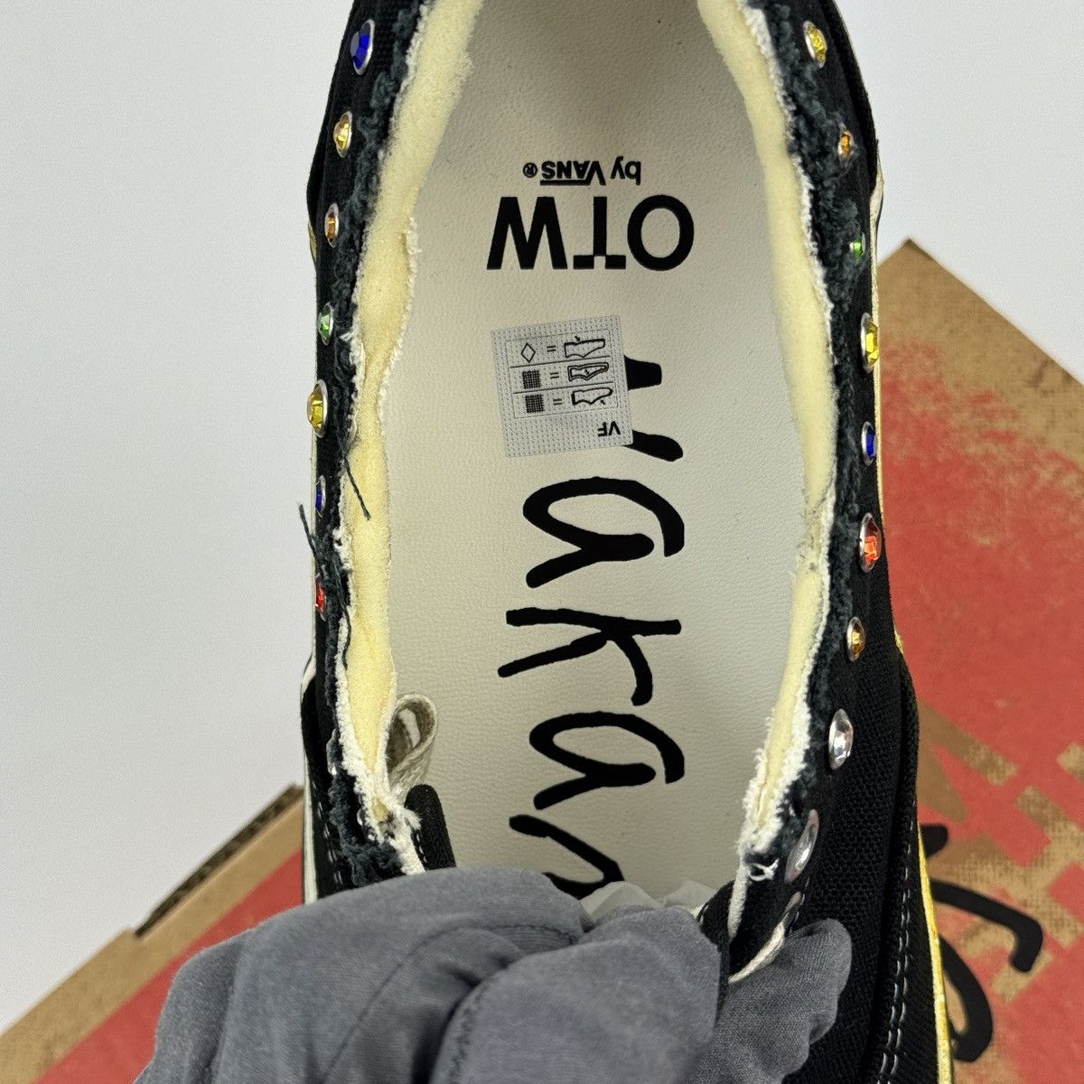 Satoshi Nakamoto × Vans Satoshi Gems Vans Sneakers Size US 11 / EU 44 - 11 Thumbnail