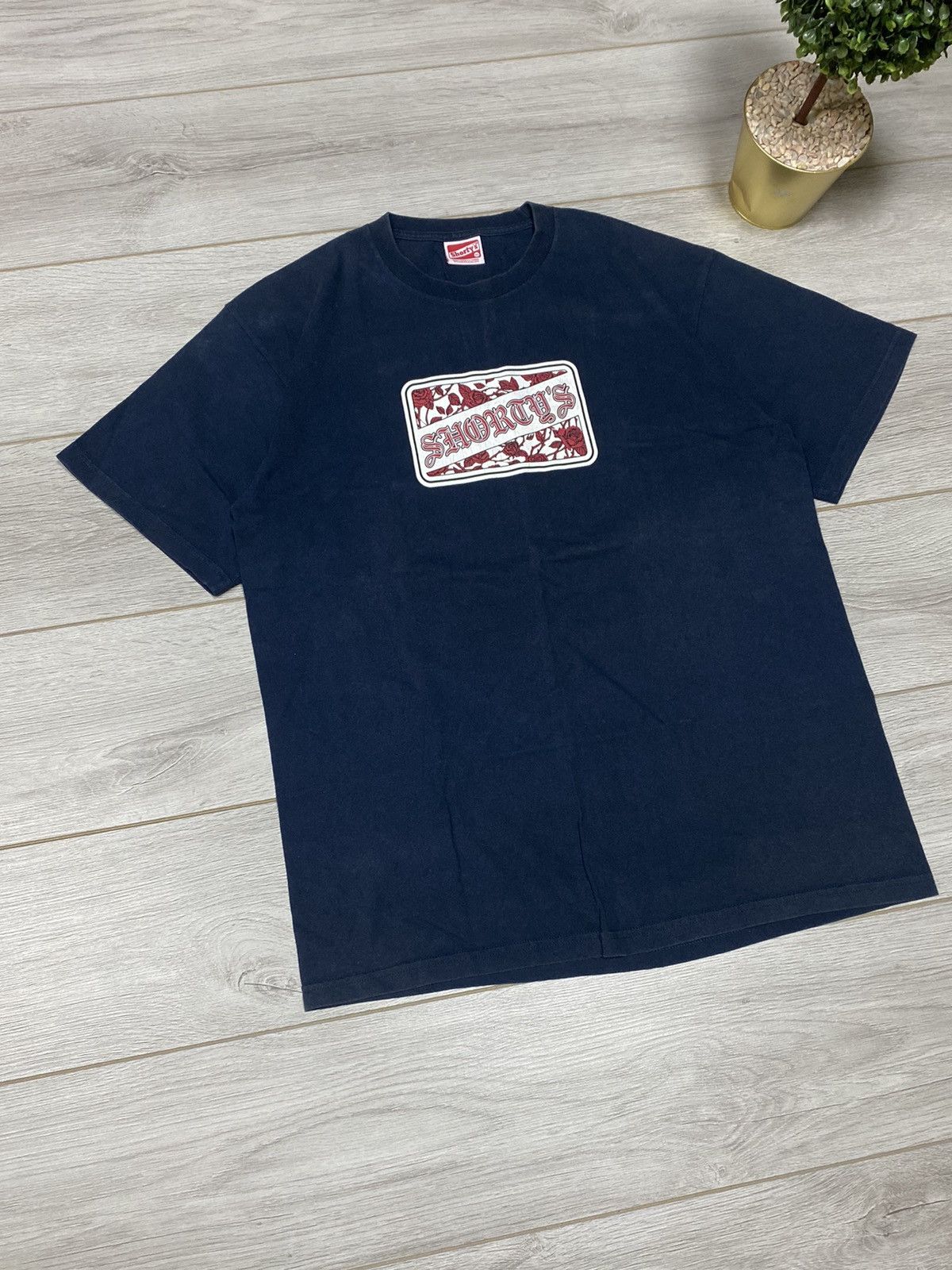 Shorty's Skateboards Shorty’s 🌹 vintage big roses logo t-shirt Size US XL / EU 56 / 4 - 3 Thumbnail