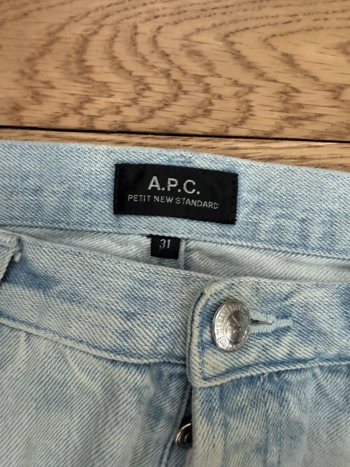 A.P.C. A.P.C. APC petite new standard light wash jeans Size US 31 - 4 Thumbnail