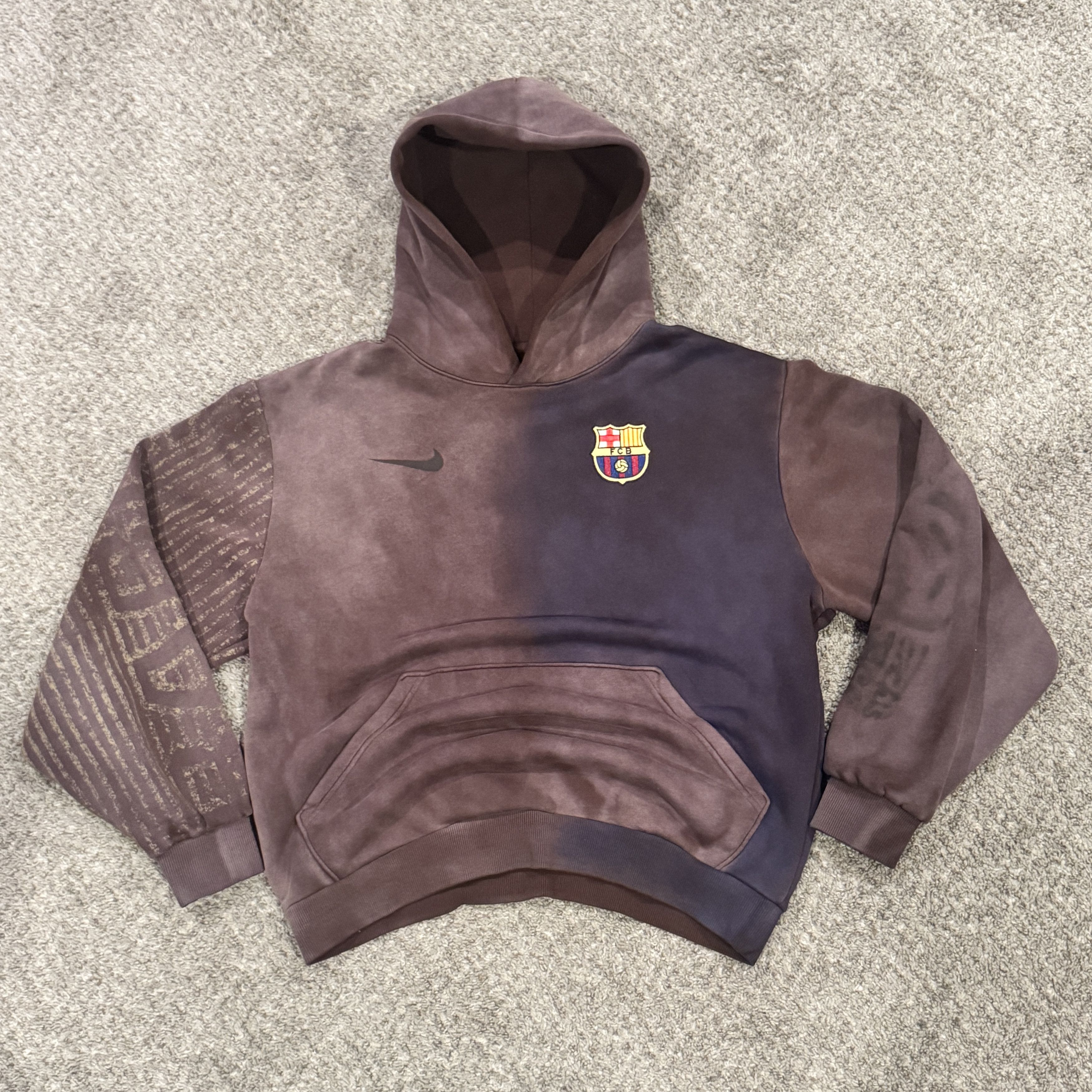 トップス cactus jack NIKE Barcelona Logo Hoodie Travis Scott Cactus Jack x Nike X FC Barcelona Spray Logo Hoodie