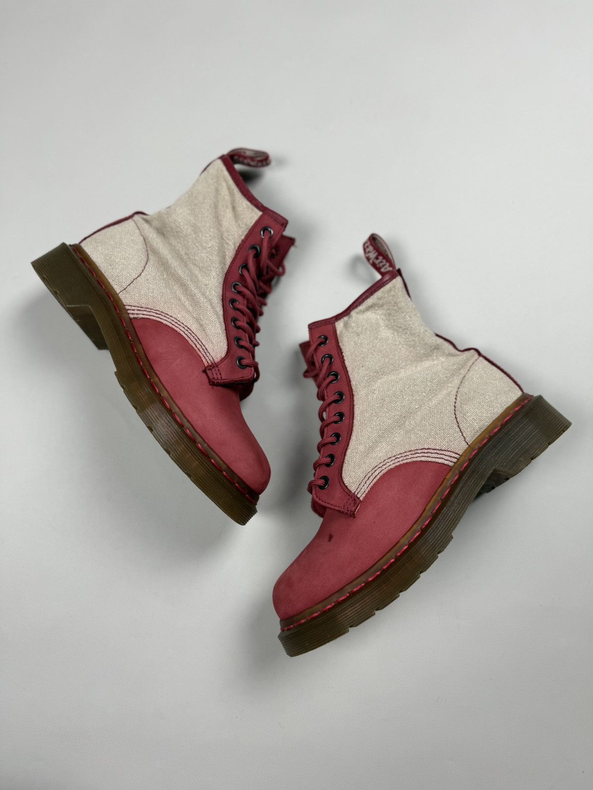 Dr. Martens Dr. Martens 1460 Ladies Leather Combat Boots Shoes Size US 6 / IT 36 - 21 Thumbnail