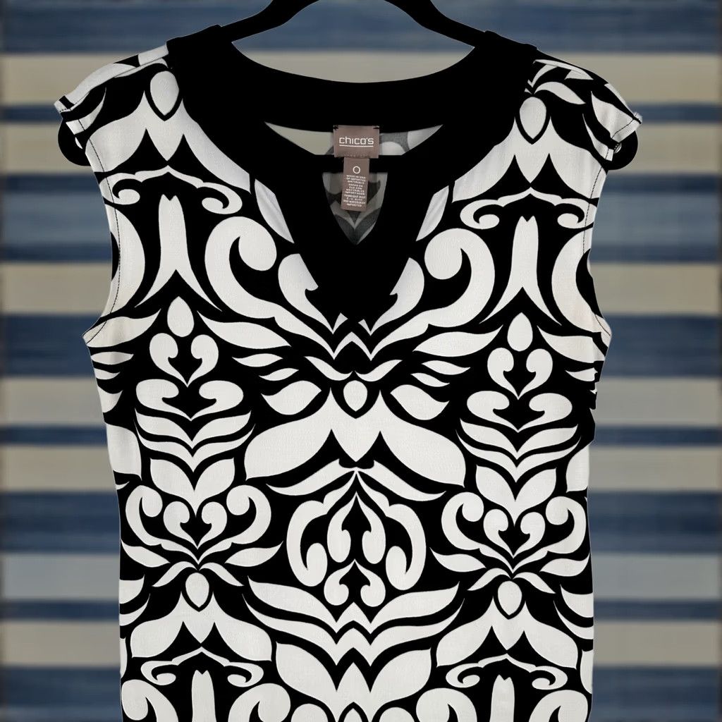 Vintage Chico's Black White Damask Scroll V-Neck Sleeveless Sheath Dress Size S Small Mod Women Dress Size S / US 4 / IT 40 - 1 Thumbnail