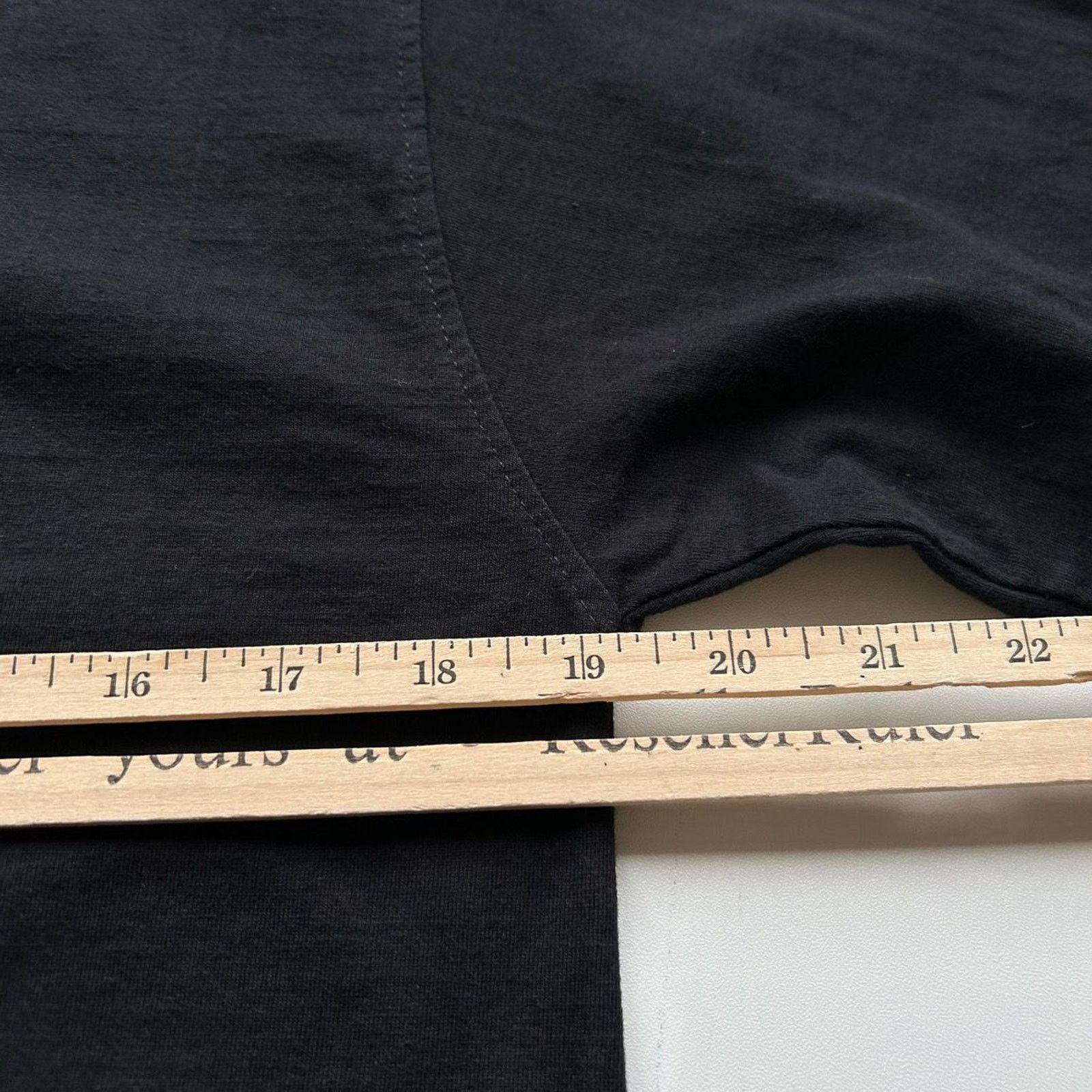 Vintage Vintage Y2K Sun Faded Black Blank Basic T Shirt Medium Rare Size US M / EU 48-50 / 2 - 3 Thumbnail