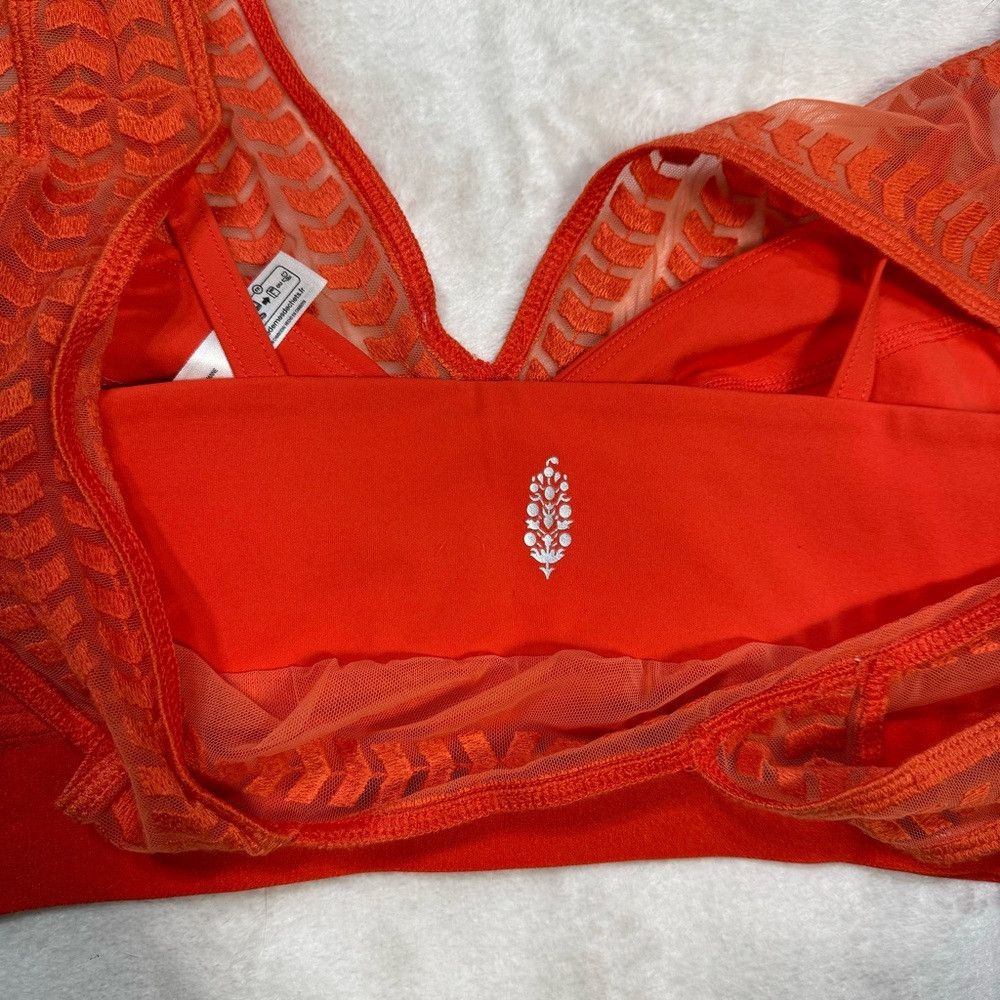 Free People NWT New Free People Mandarin Red Desert Renegade Bra Size S Size S / US 4 / IT 40 - 9 Thumbnail