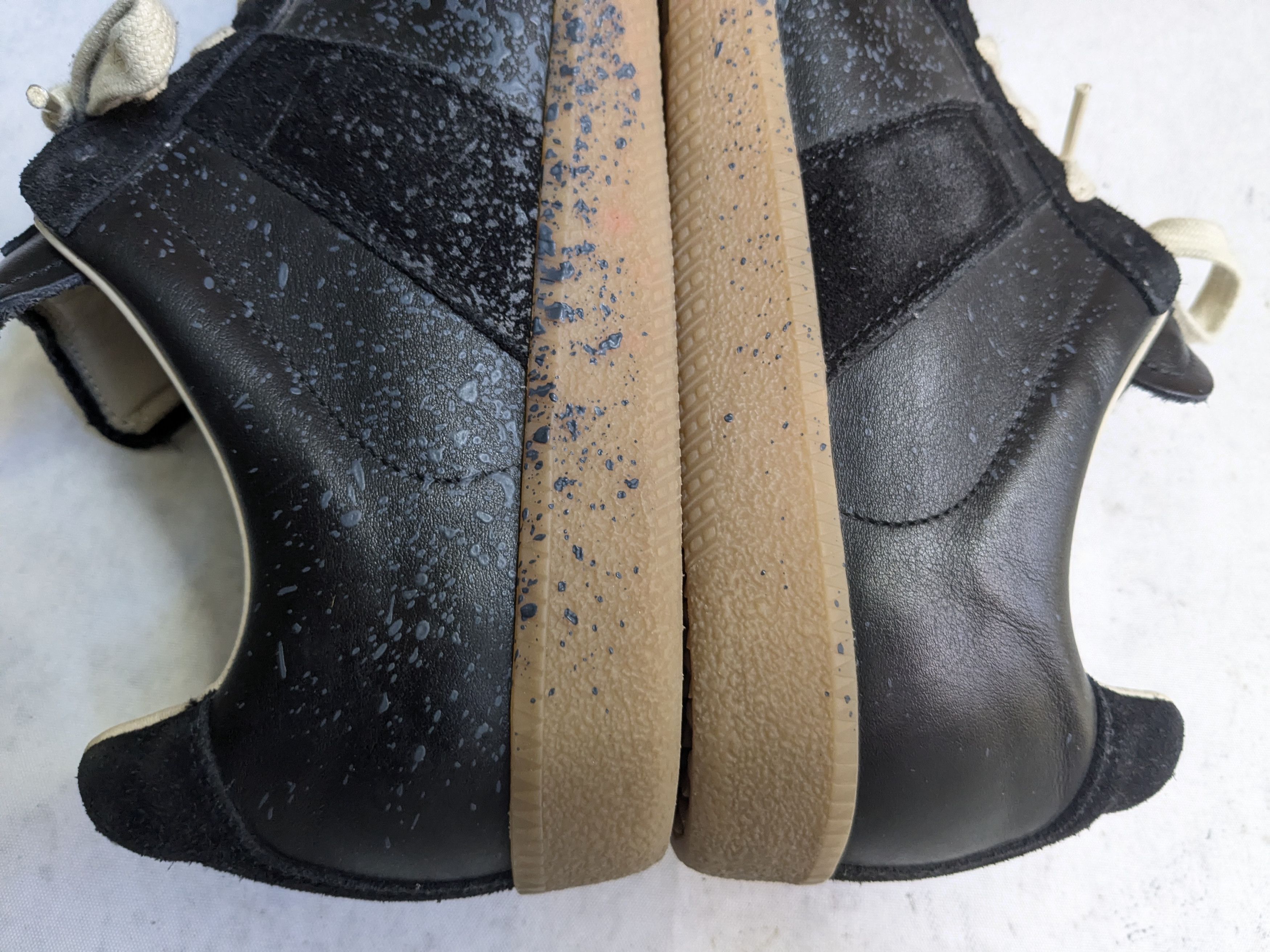 Maison Margiela Maison Margiela black pewter paint sneaker paint 9 42 Size US 9 / EU 42 - 14 Thumbnail