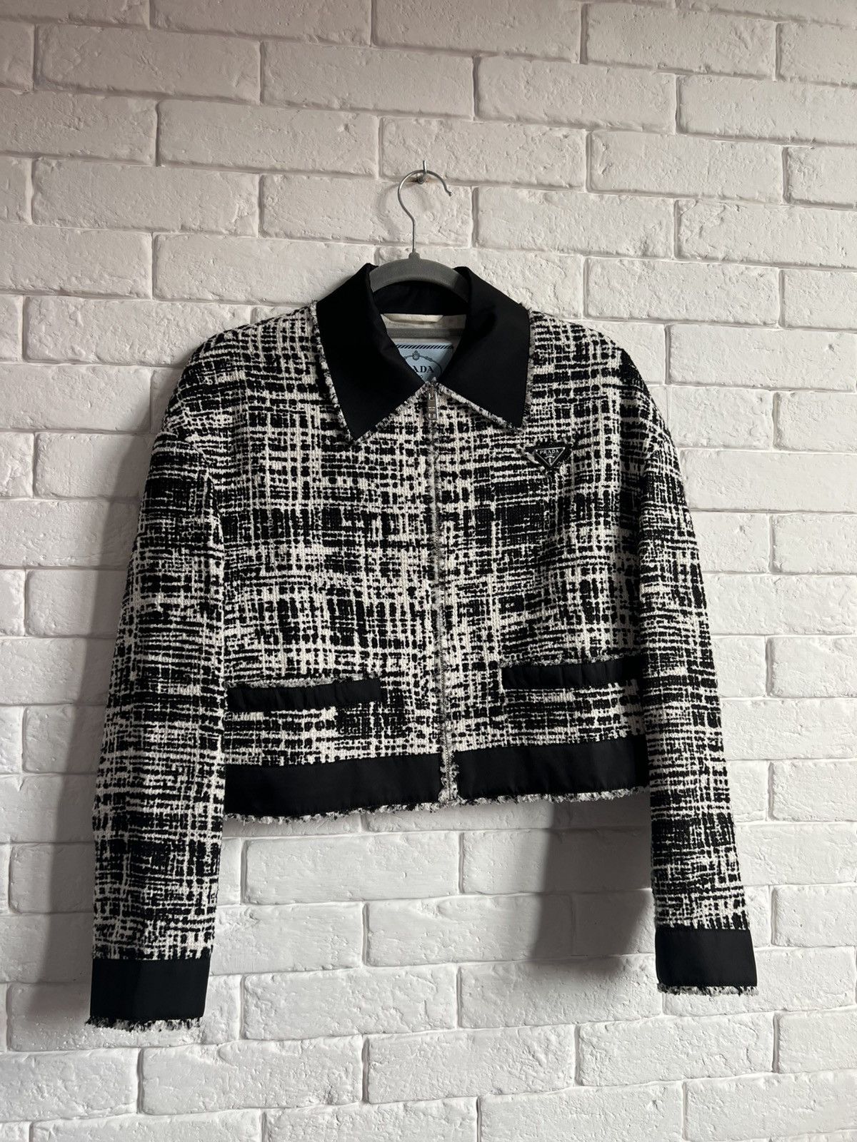 Prada Prada tweed cropped jacket Size S / US 4 / IT 40 - 4 Thumbnail