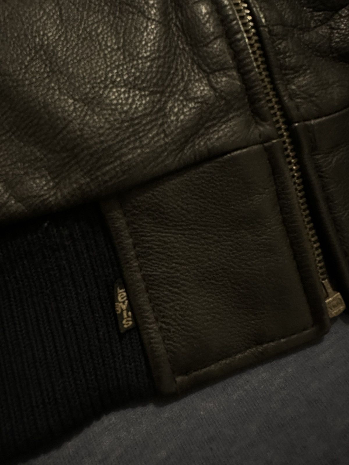 Levi's Vintage Clothing Y2K Levi’s Leather Bomber Aviator Size US L / EU 52-54 / 3 - 3 Thumbnail