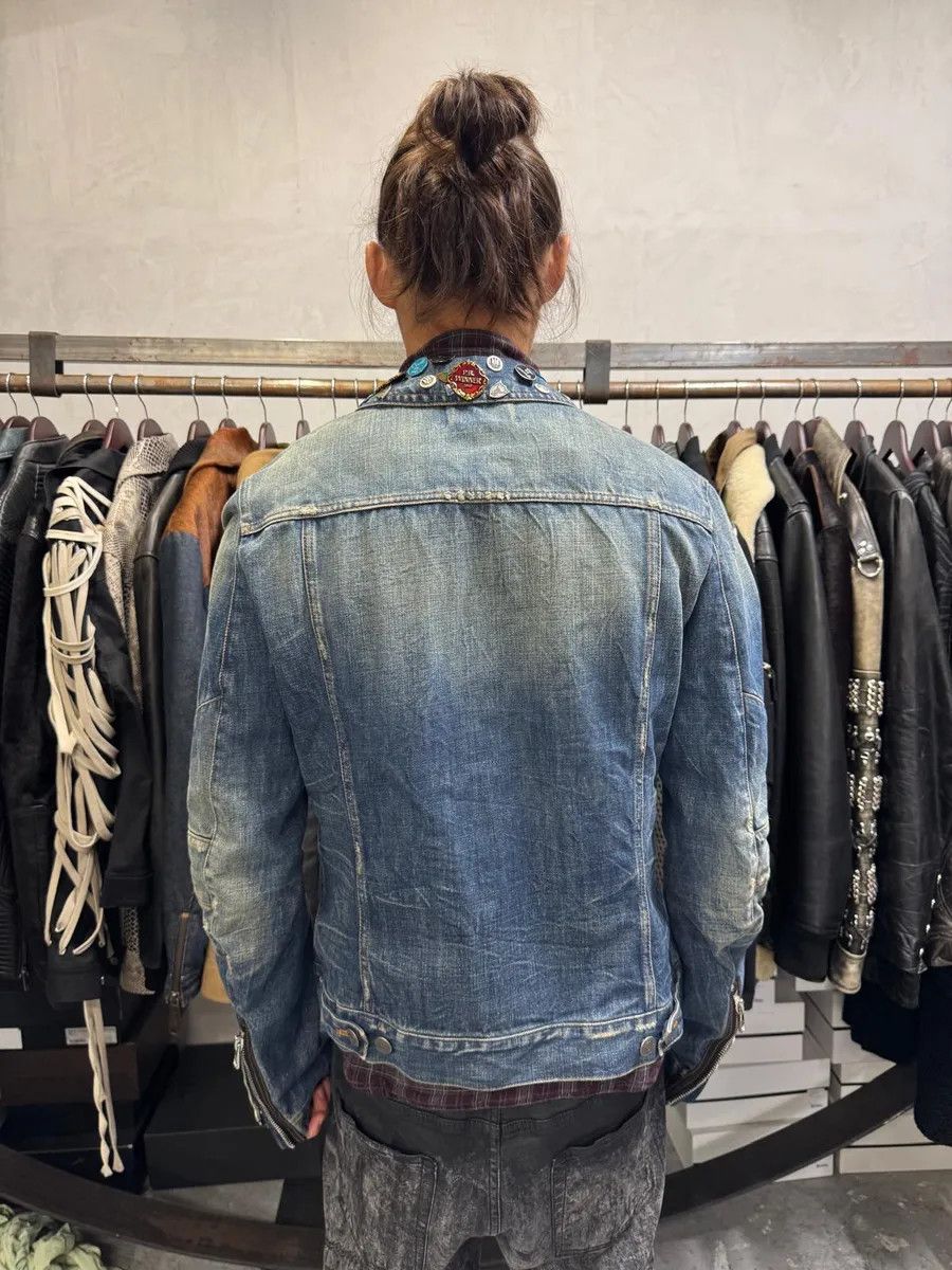 Pierre Balmain SS2012 Pierre Balmain Winner Pins Faded Denim Jacket Size US M / EU 48-50 / 2 - 3 Thumbnail