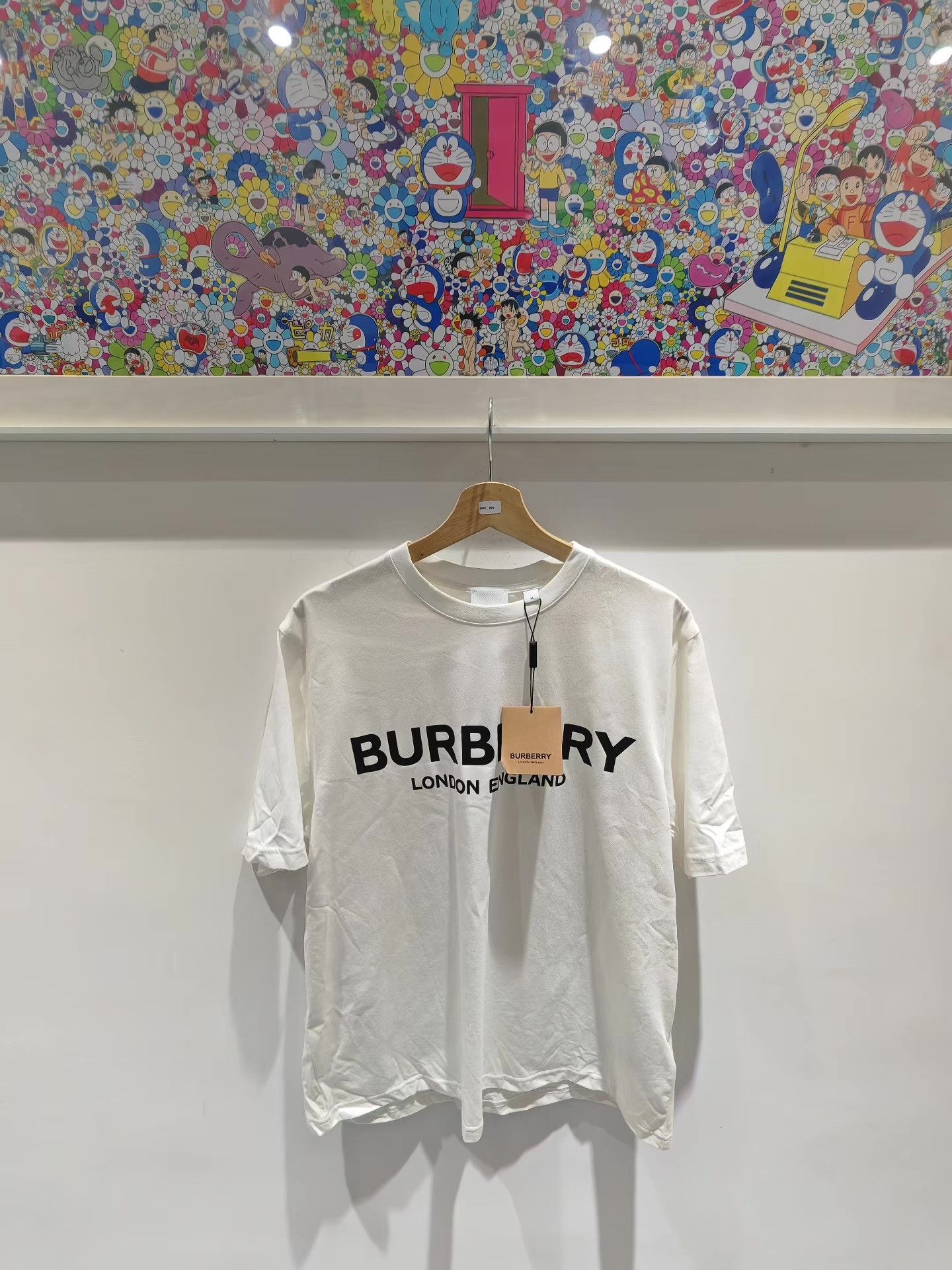 Balenciaga Burberry London Limited Edition Logo Short Sleeve Tee Q15 Size US M / EU 48-50 / 2 - 1 Thumbnail
