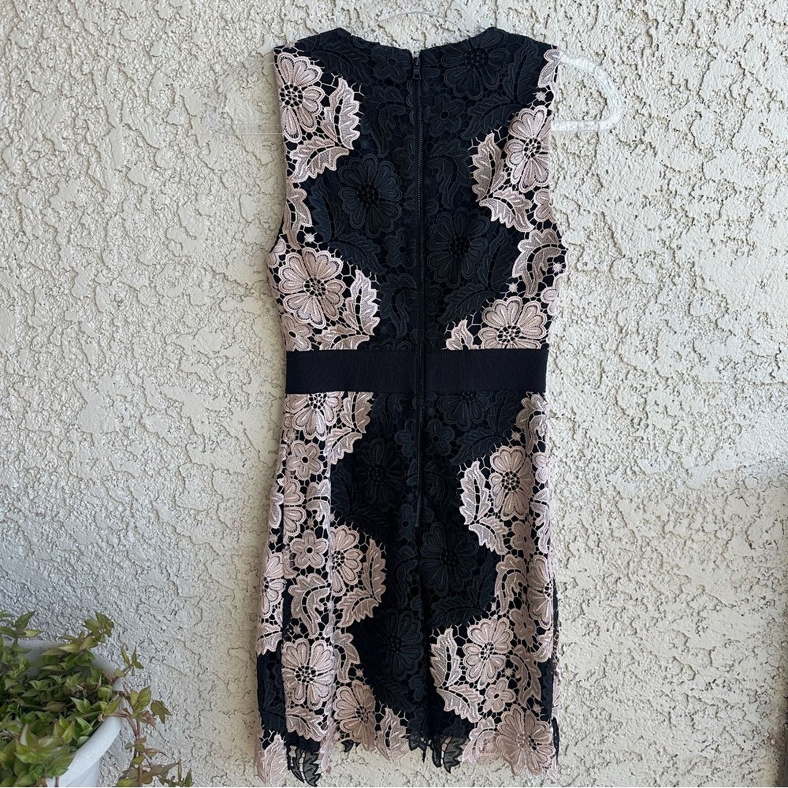 Alice + Olivia ALICE + OLIVIA Patrice A Line Dress in Black Nude Pink XS 0 Size XS / US 0-2 / IT 36-38 - 13 Thumbnail