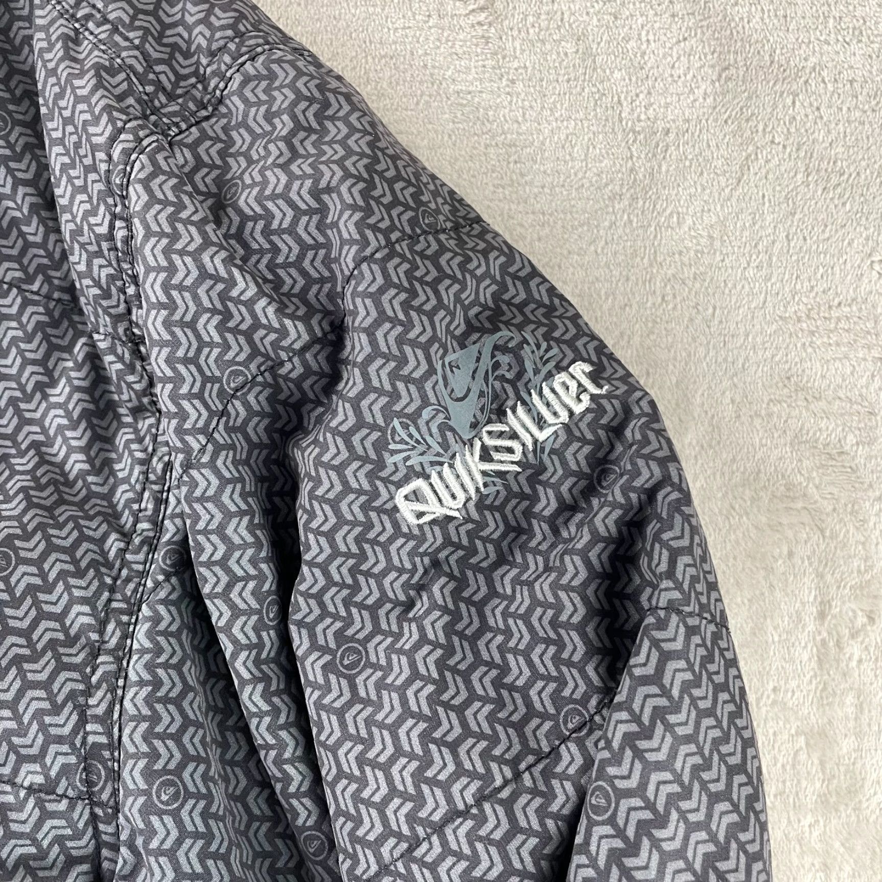 Quiksilver VINTAGE Quiksilver Jacket Mens XL Black Grey Chevron Fleece Lined Zip Up Grunge Size US XL / EU 56 / 4 - 3 Thumbnail