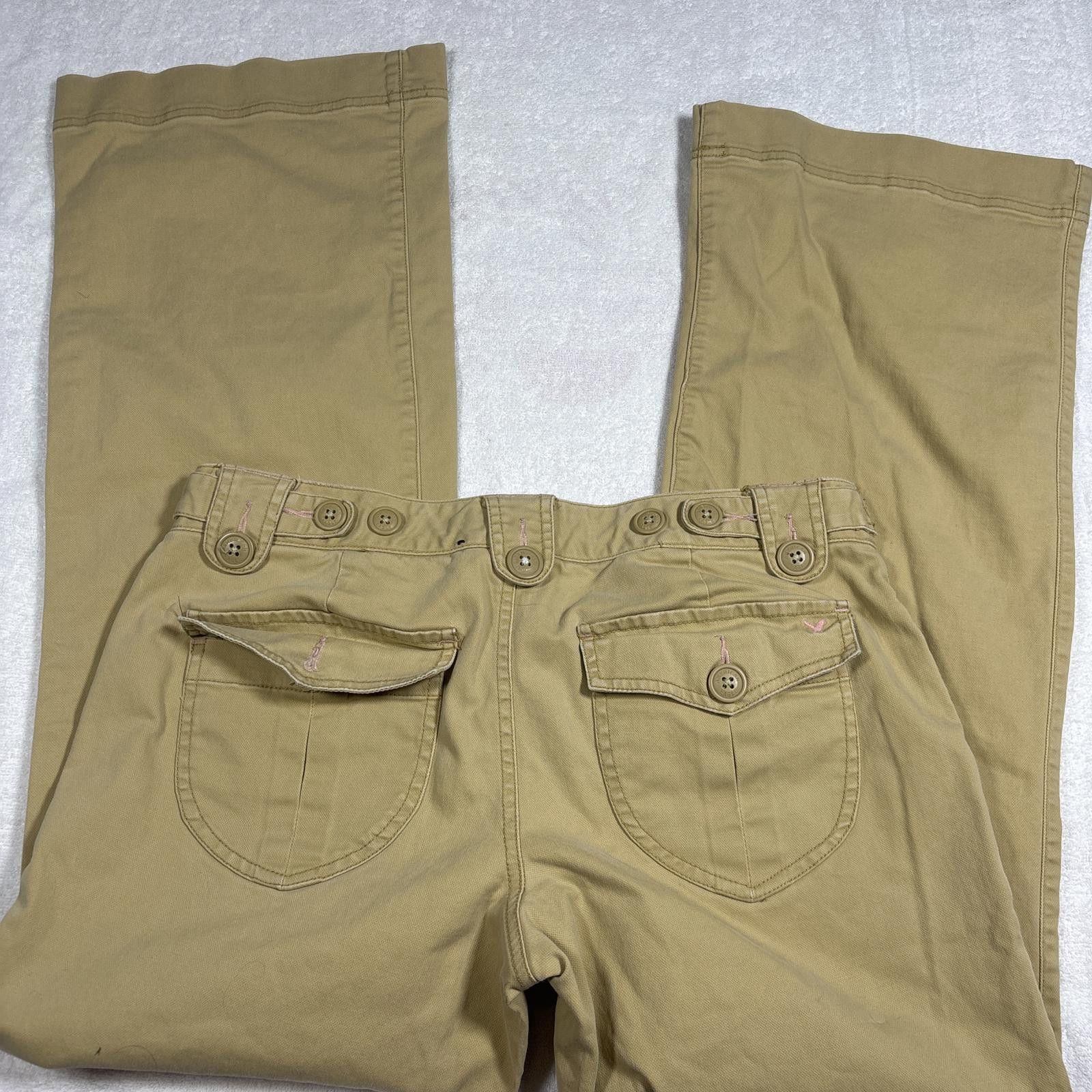 American Eagle Outfitters y2k american eagle khaki cargo pants Size 32" / US 10 / IT 46 - 3 Thumbnail