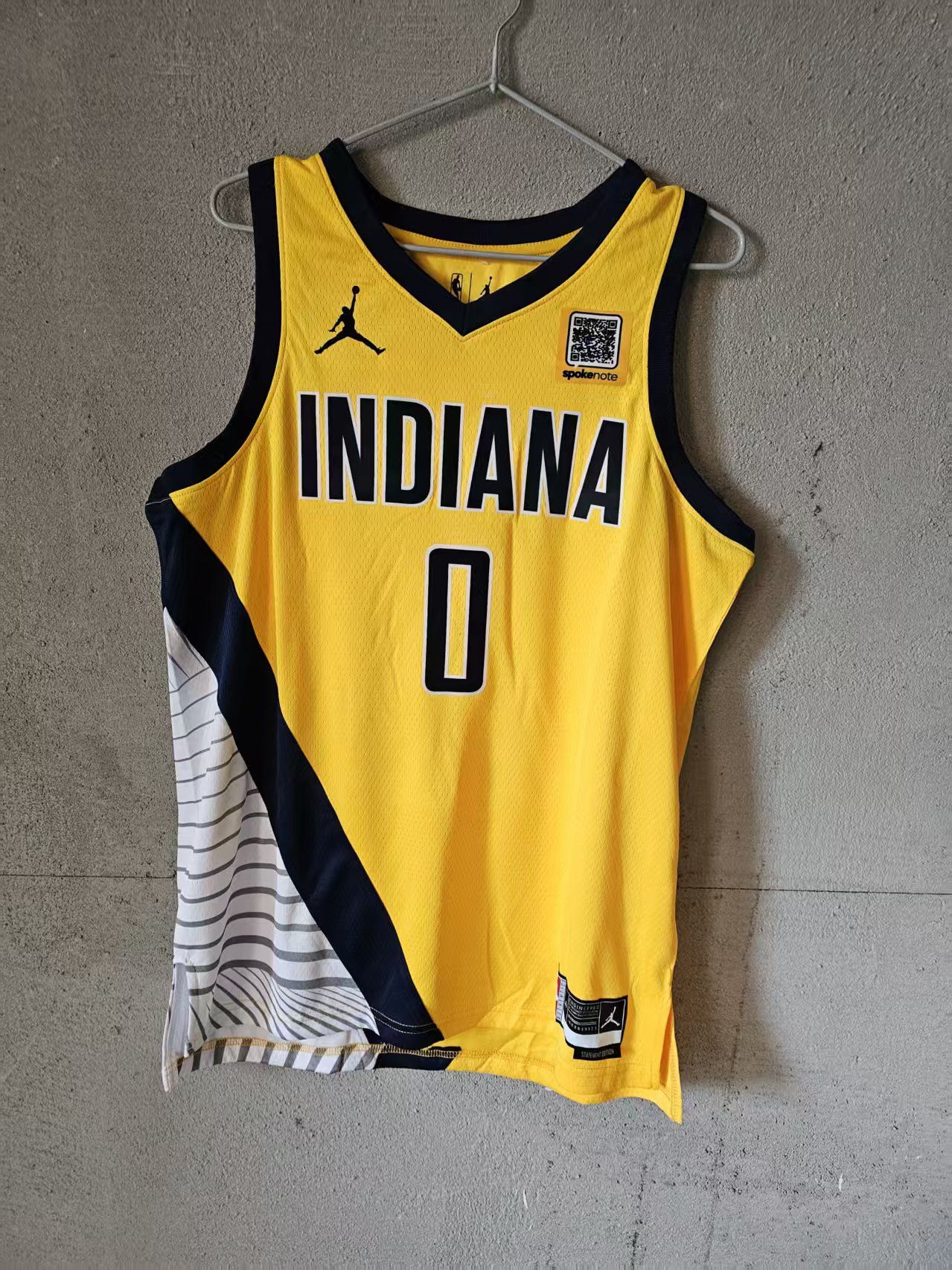 NBA Indiana Pacers 0 Tyrese Haliburton Jersey Size US L / EU 52-54 / 3 - 1 Thumbnail