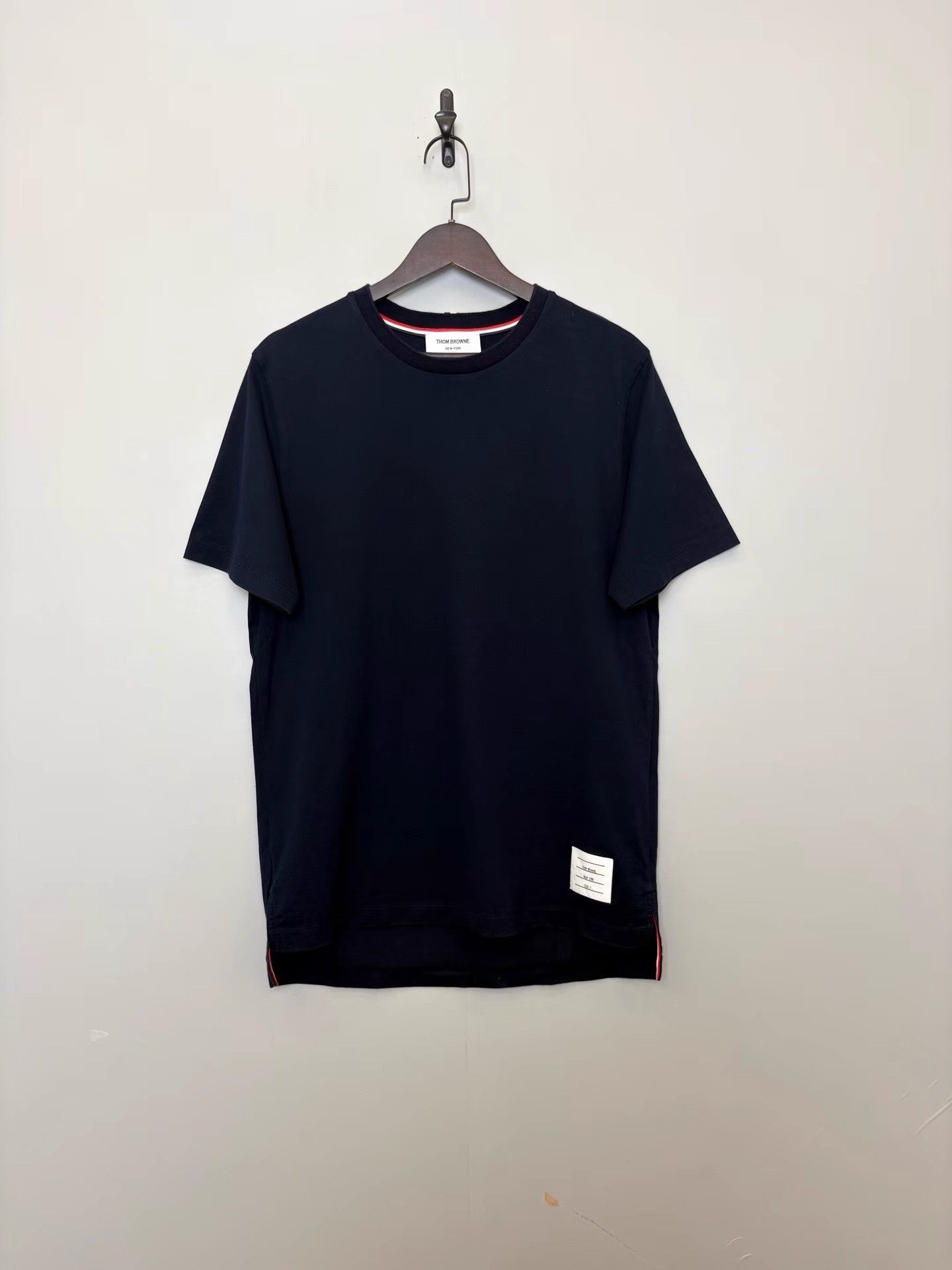 Thom Browne THOM BROWNE Logo Crew Neck Loose Short Sleeve T-shirt K36 Size US L / EU 52-54 / 3 - 1 Thumbnail