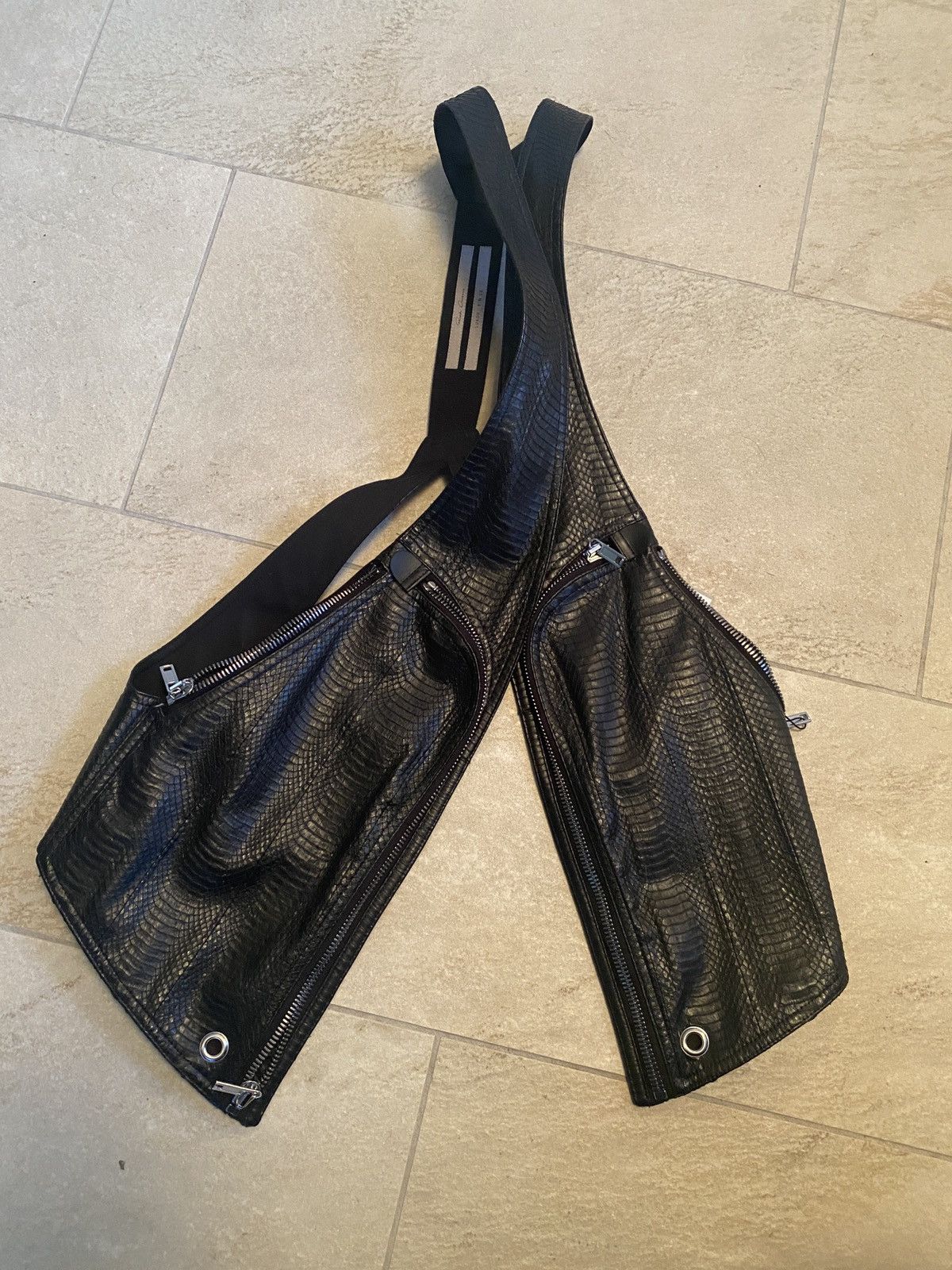 Rick Owens Rick Owens Bauhaus Vest In Python Snakeskin Size US M / EU 48-50 / 2 - 3 Thumbnail