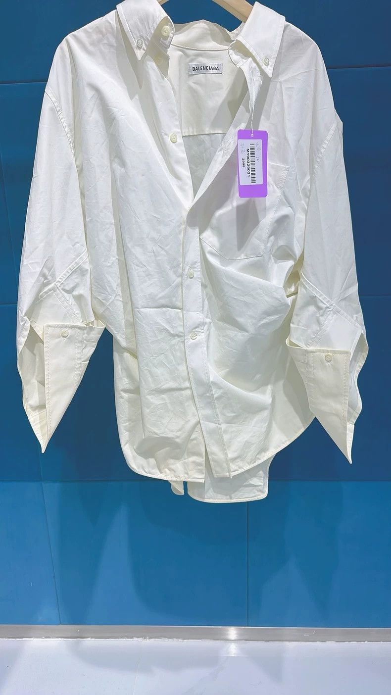 Balenciaga Balenciaga size 34 Embroidery on the chest of white silhou Size S / US 4 / IT 40 - 2 Thumbnail