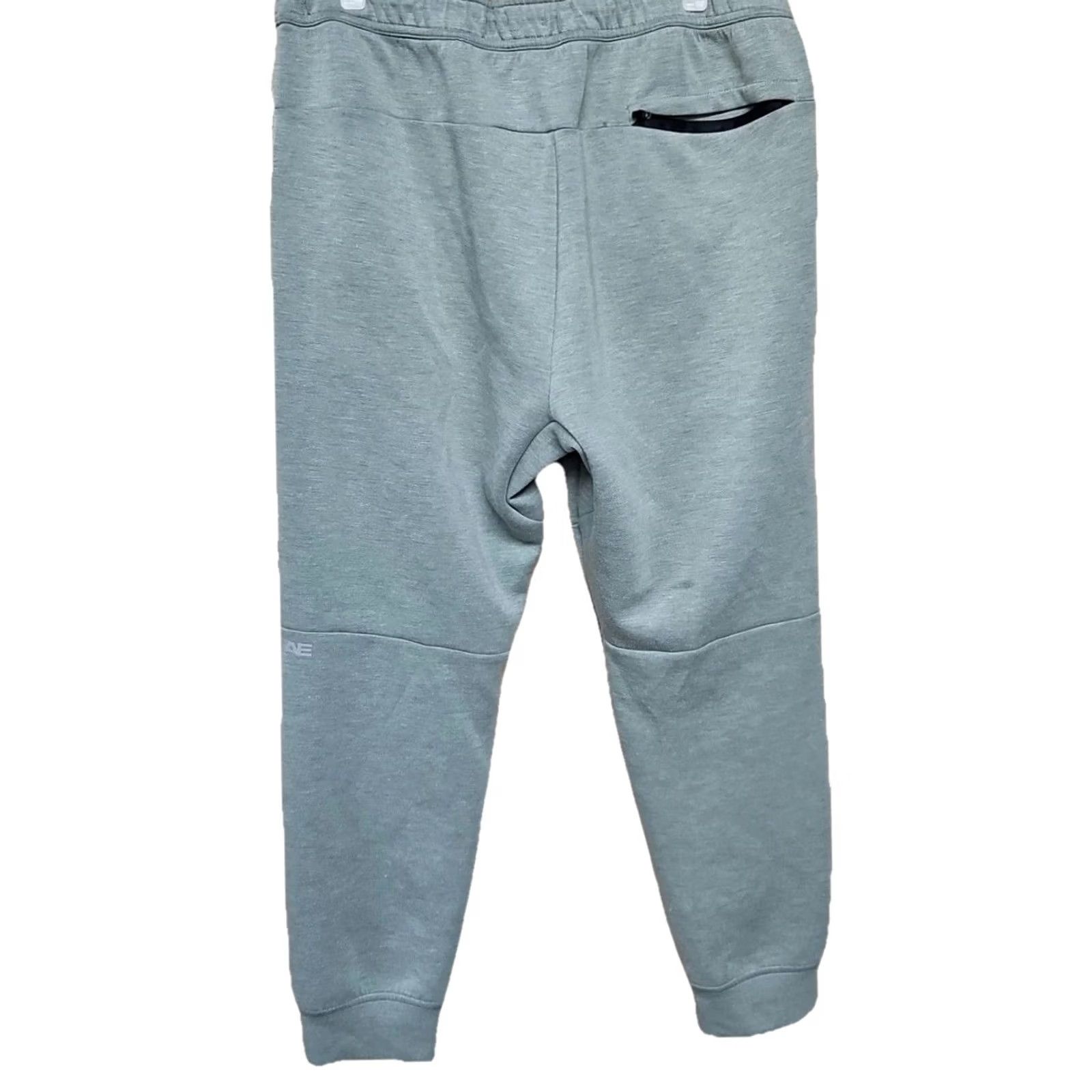 Nike Nike Jogger Pants Mens L Green Drawstring Tapered Activewear Short Description: None Size US 33 - 4 Thumbnail