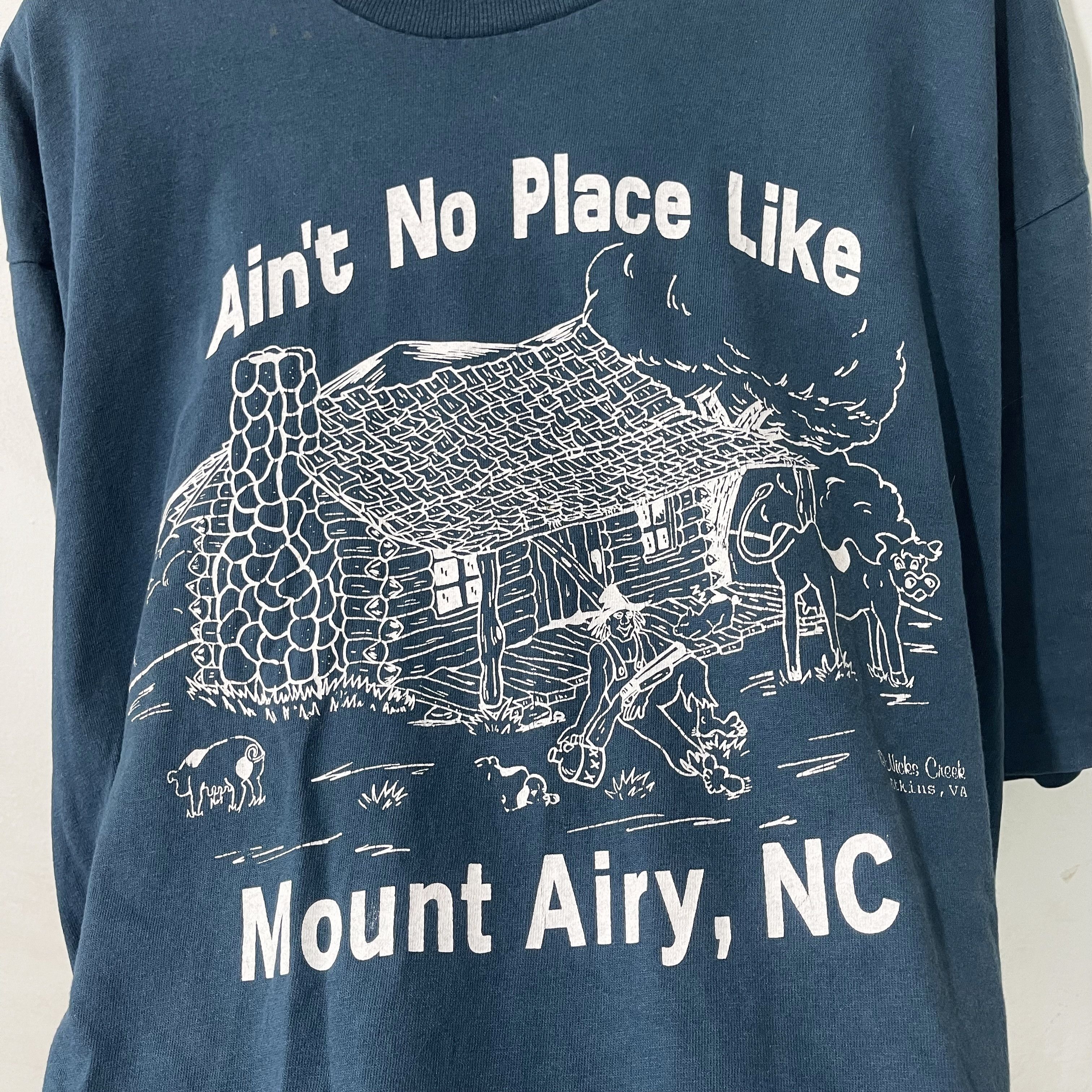Vintage Vintage 90s Ain’t No Place Like Mount Airy NC T-Shirt Size US XL / EU 56 / 4 - 2 Thumbnail