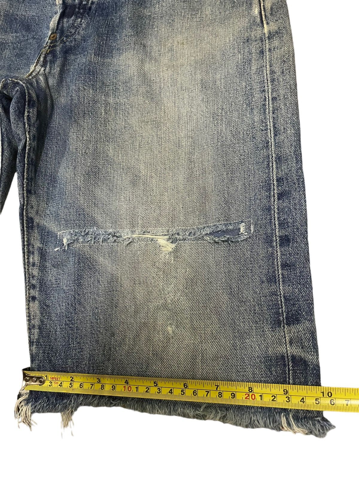 Levi's Vintage 80s Levis Blue Wash Distressed Style Short Jeans Size US 33 - 13 Thumbnail