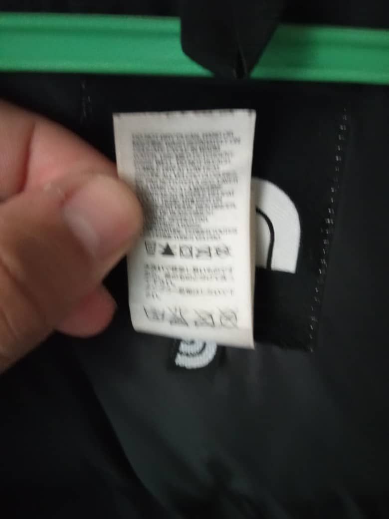 The North Face Vintage The North Face 700 Puffer Jacket Nuptse 00s Size US M / EU 48-50 / 2 - 8 Thumbnail