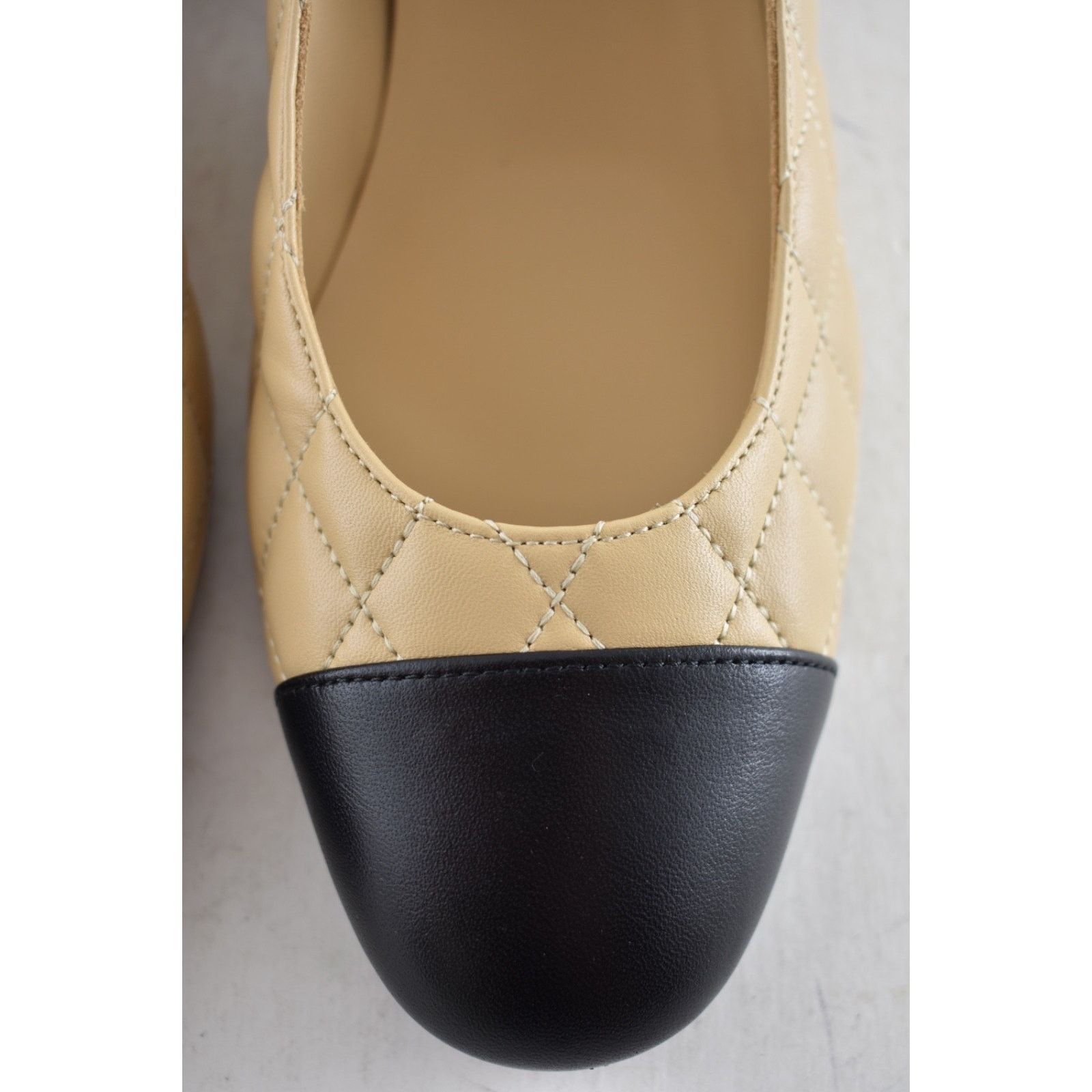 Chanel Chanel 24B Beige Lambskin Quilted CC Block Heel Pumps 37.5 Size US 7.5 / IT 37.5 - 8 Thumbnail