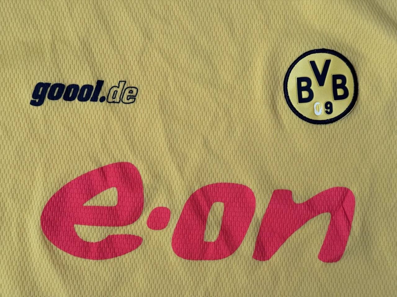 Chelsea Soccer Gool.de Borussia Dortmund 2003-2004 soccer jersey tee Size US XL / EU 56 / 4 - 4 Thumbnail