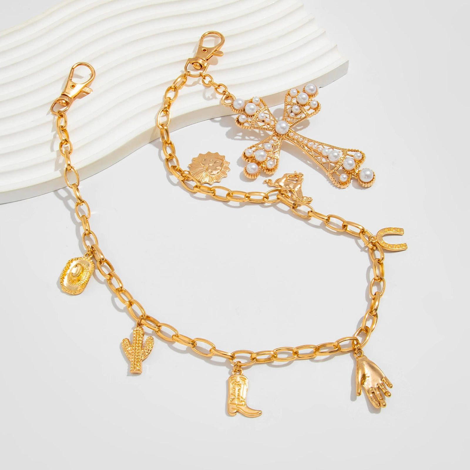 Jewelry Gold Chain Cross Pendant Wallet Chain, Men's Jewelry Size ONE SIZE - 5 Thumbnail
