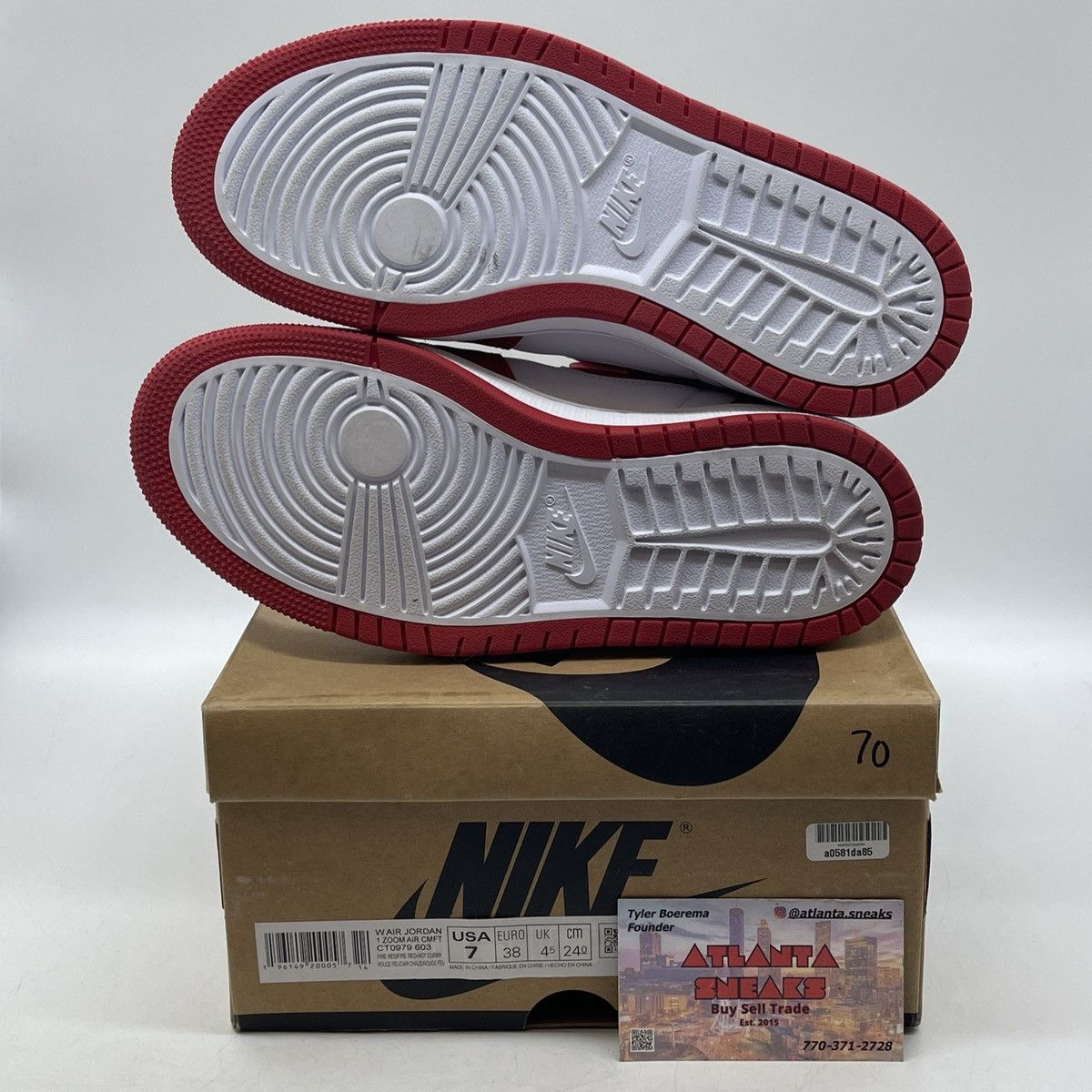 Nike Wmns Air Jordan 1 fire red hot curry Size US 7 / IT 37 - 7 Thumbnail