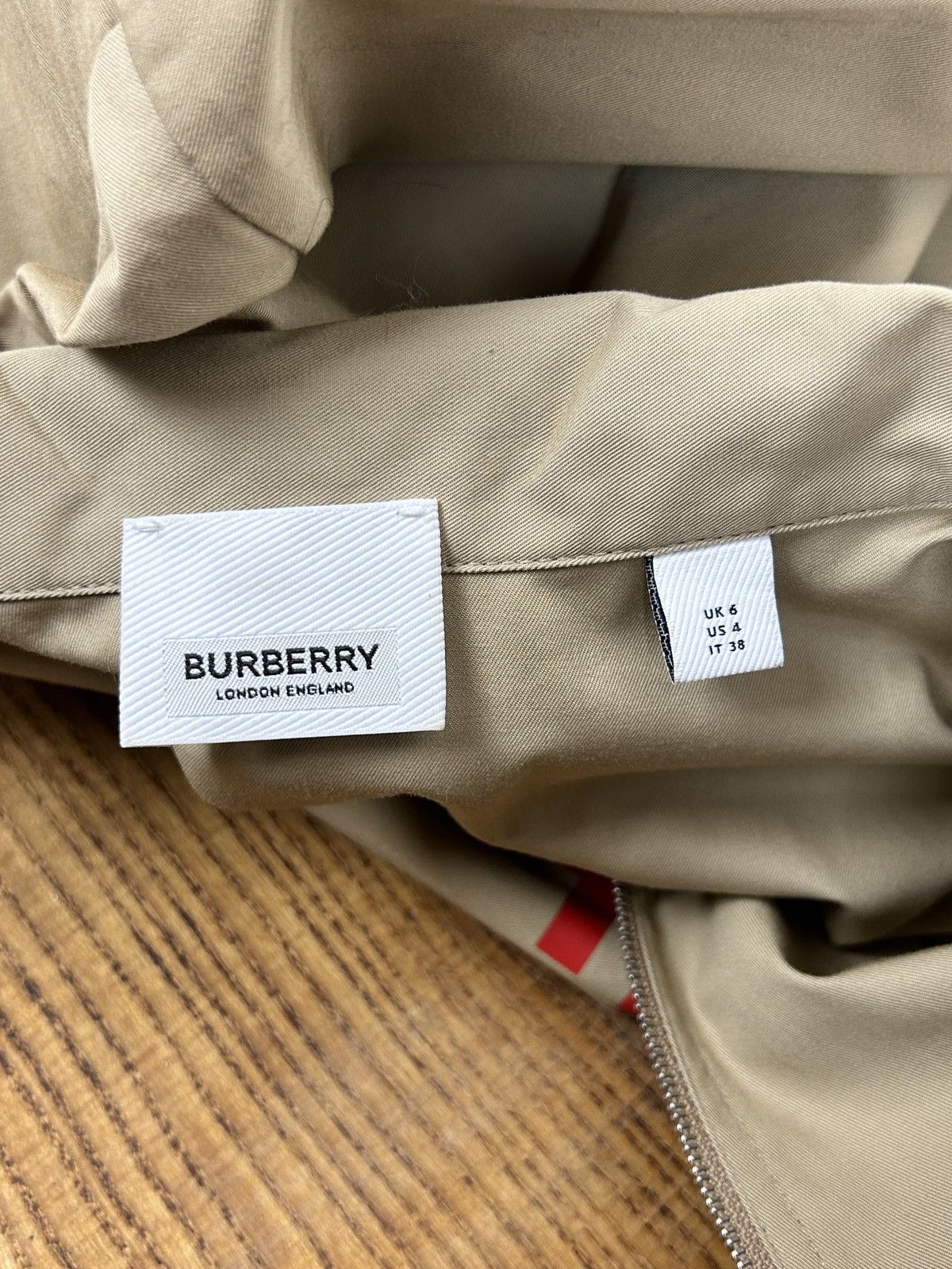Burberry Burberry Logo Zip Short Sleeve Military Shirt Beige Size S / US 4 / IT 40 - 9 Thumbnail