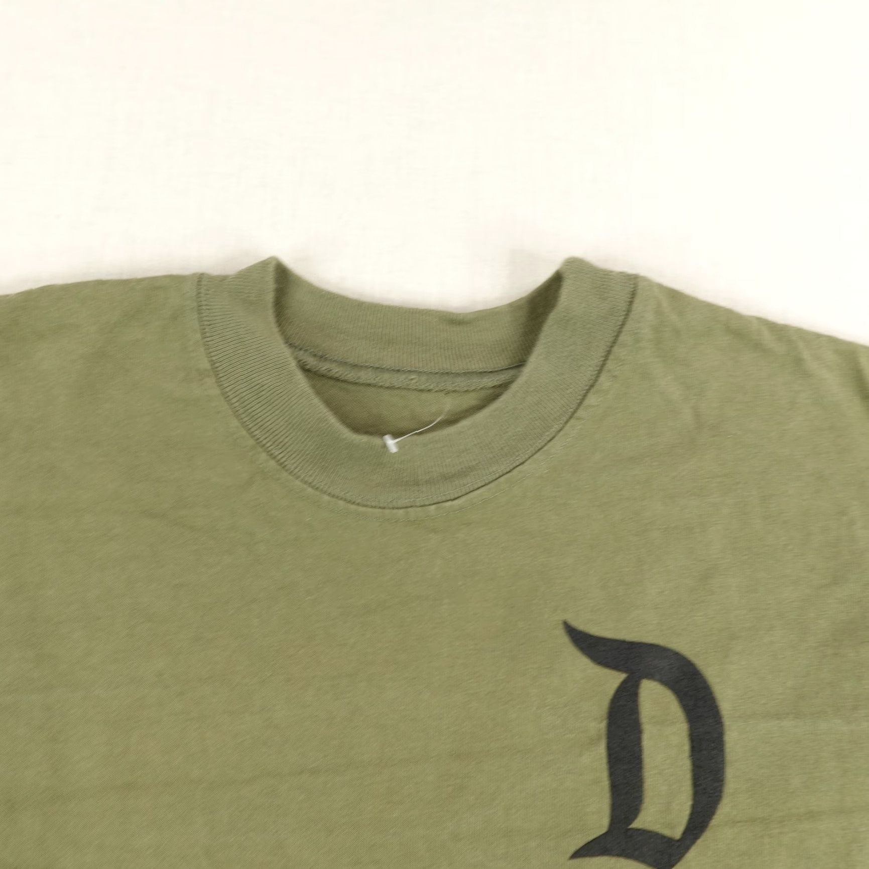 Disney VINTAGE Disney Spirit Jersey Shirt Mens Medium Green Black Disneyland Parks Adult T-Shirt Disney Logo Graphic Print 90s Mens Size US M / EU 48-50 / 2 - 2 Thumbnail