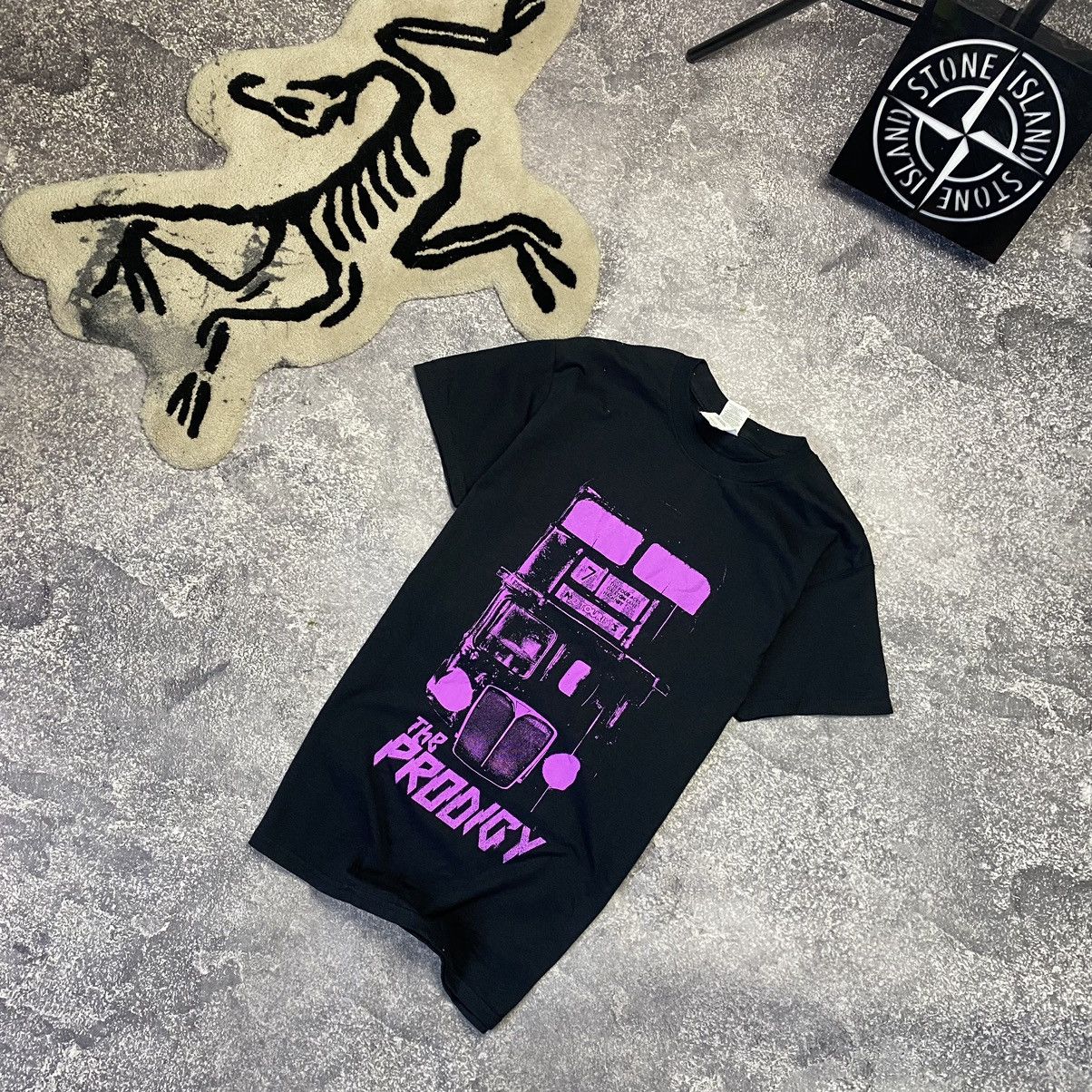 Band Tees Vintage The Prodigy Big Graphic logo rock band tee Size US S / EU 44-46 / 1 - 2 Thumbnail