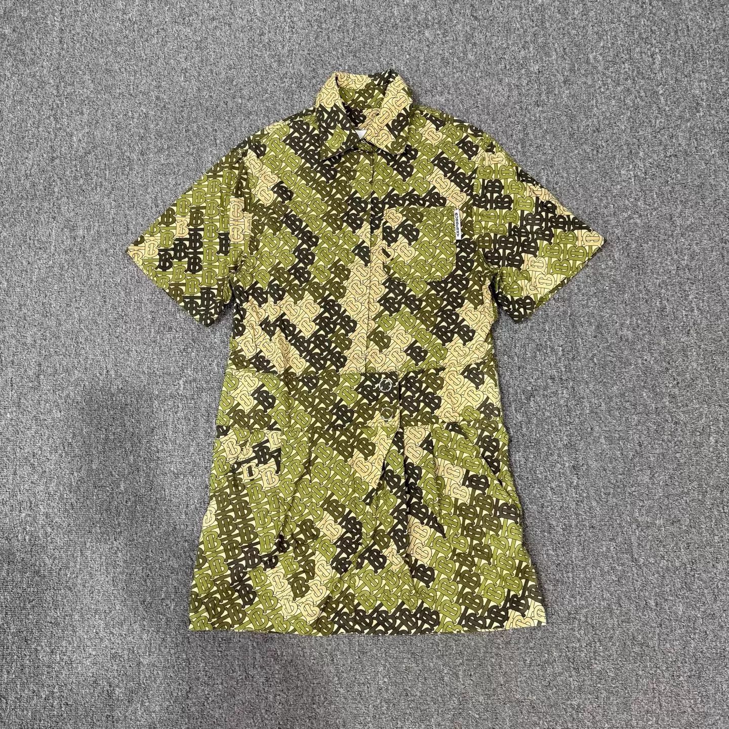Burberry Burberry Printed Short-Sleeve Dress UK6 99 New Size XS / US 0-2 / IT 36-38 - 1 Thumbnail