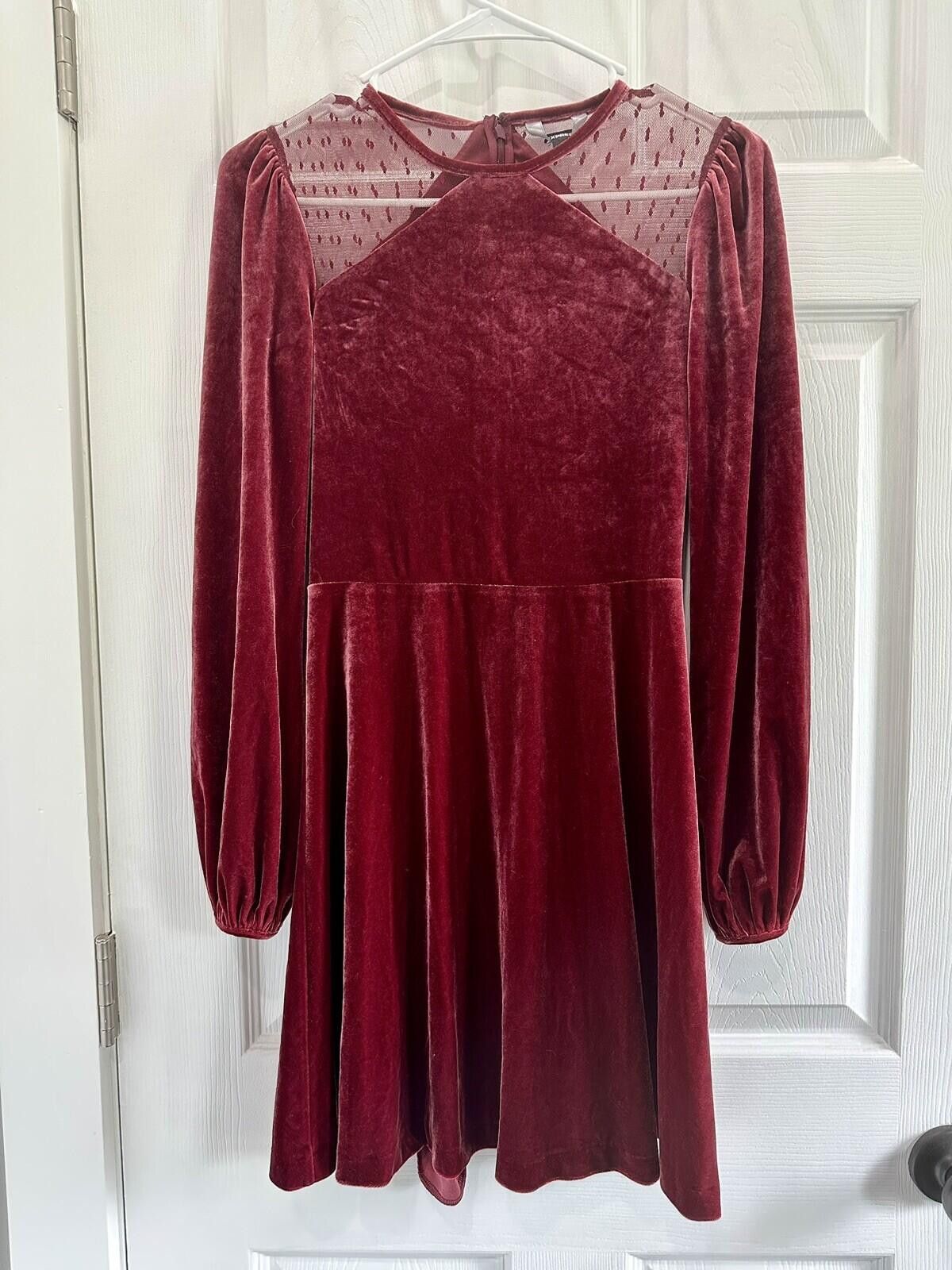 Express Express Red Velvet Long Sleeve Dress Size XS / US 0-2 / IT 36-38 - 1 Thumbnail