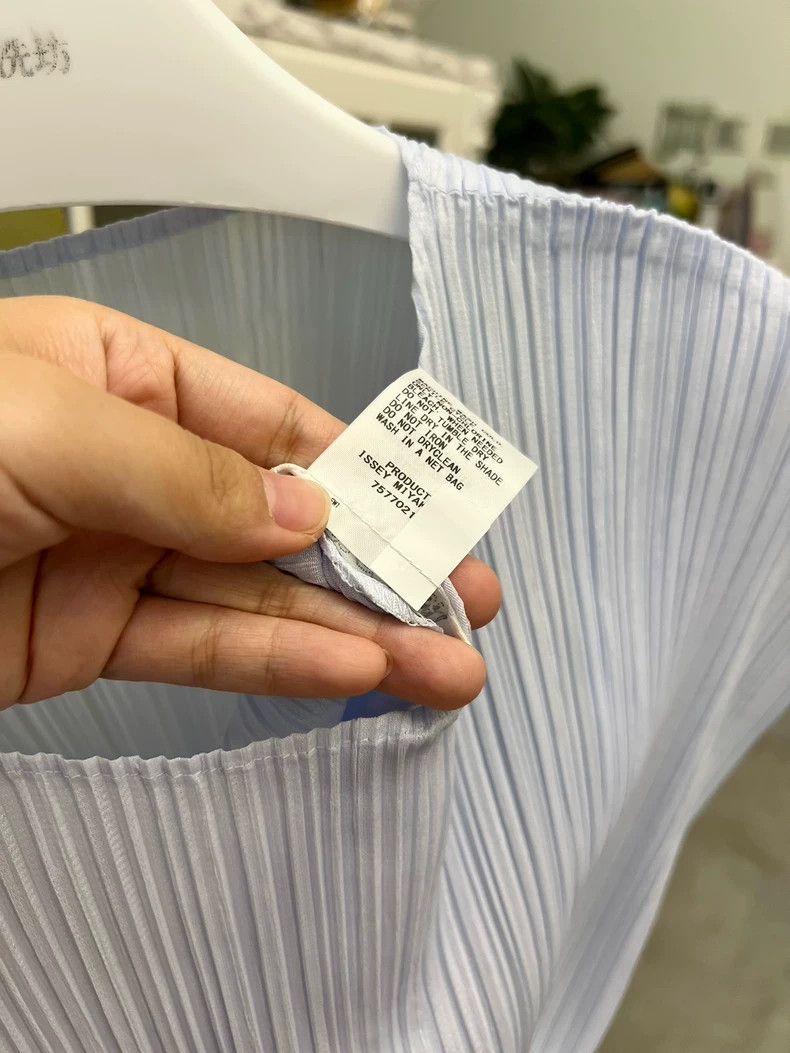 Issey Miyake Issey Miyake Blue pleated skirt Size L / US 10 / IT 46 - 4 Thumbnail