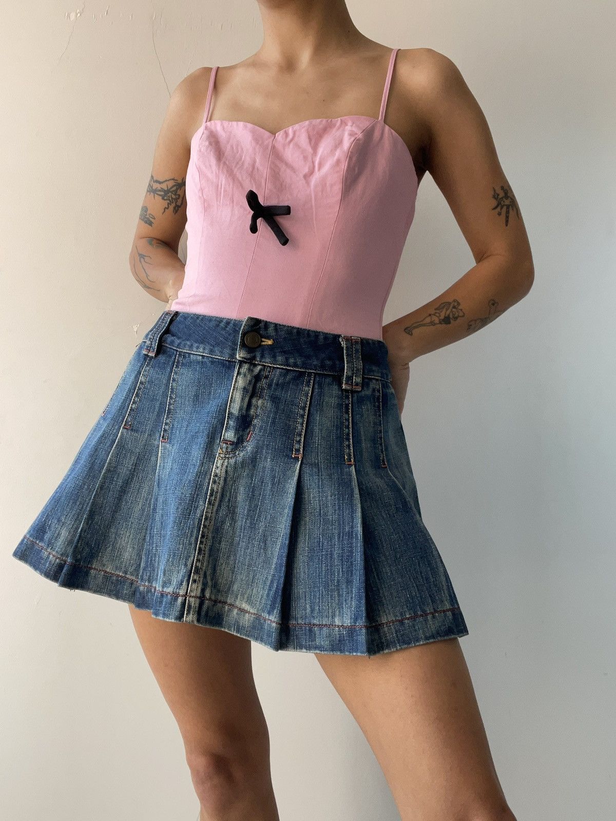 Vintage y2k denim skirt Size 26" / US 2 / IT 38 - 2 Thumbnail