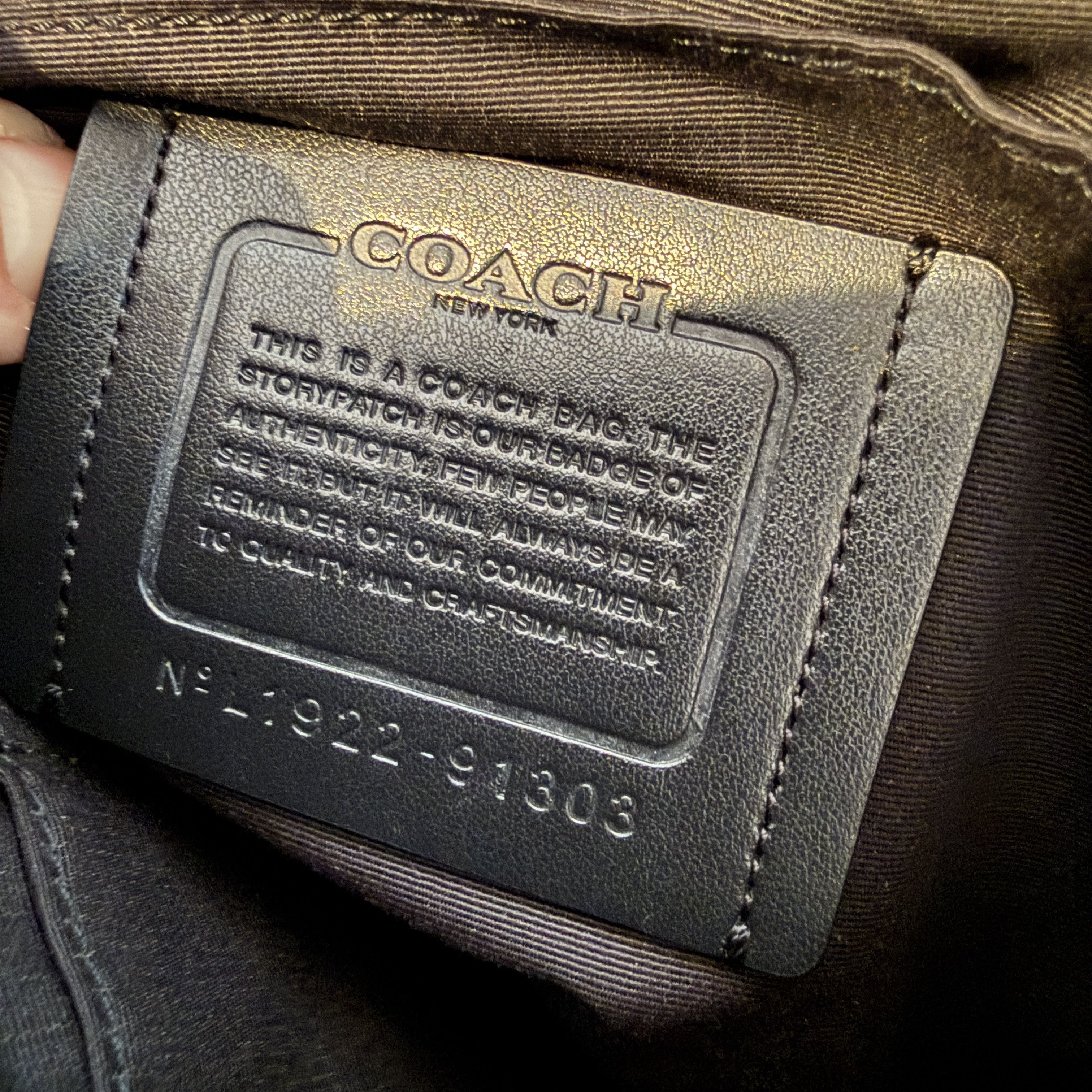 Coach COACH Vintage Leather Shoulder Bag L1922-91303 Size 26 - 6 Thumbnail