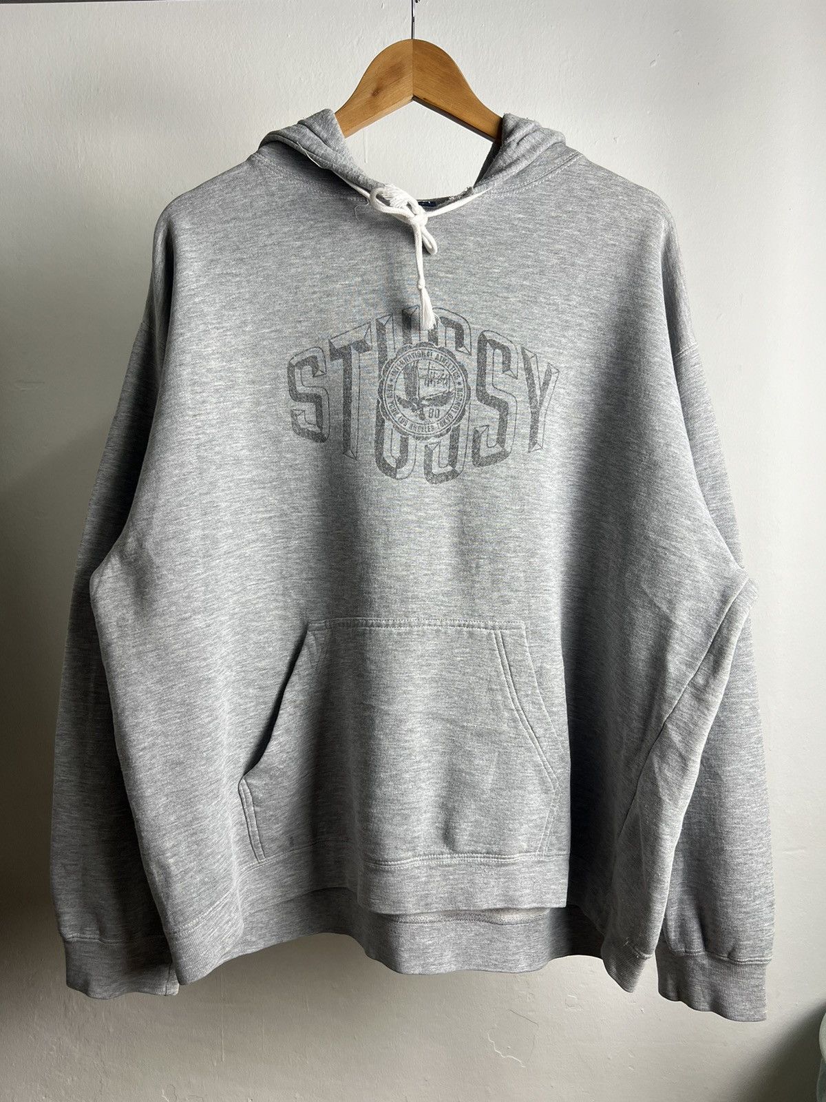 STUSSY ステューシー Vintage Skull Bones HOODIE Vintage Stussy Black Skull Bones Graphic Pullover Hoodie Sz