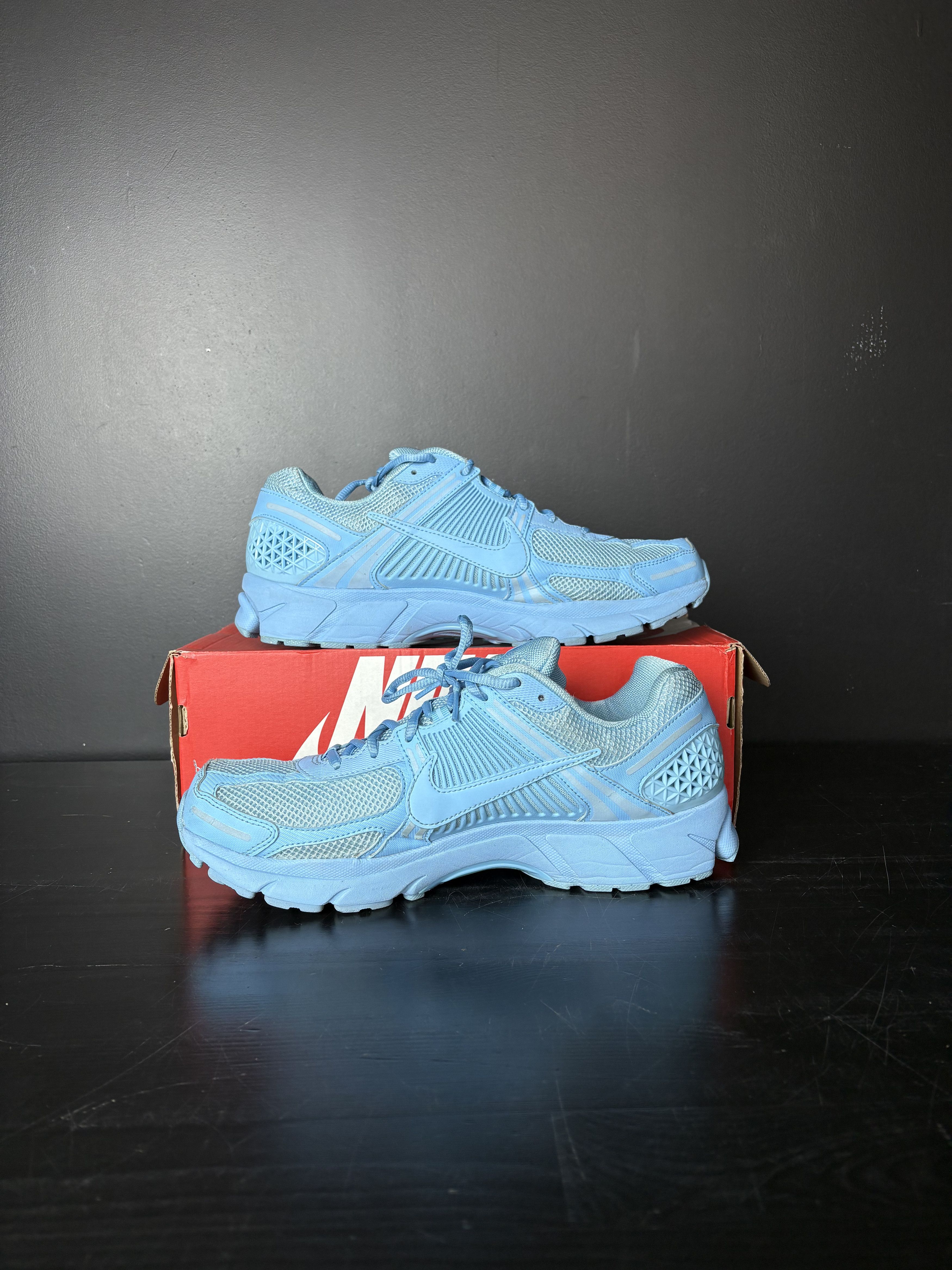 Nike Nike Zoom Vomero 5 "Lakeside" **PRE-OWNED** Size US 12 / EU 45 - 2 Thumbnail