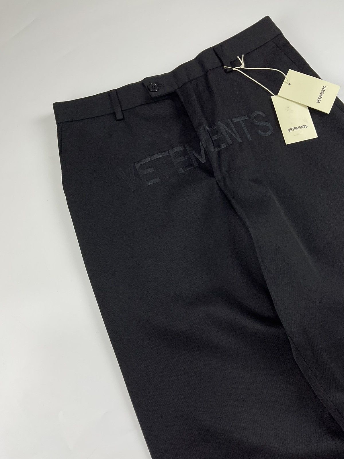 Vetements Vetements F/W'17 Crotch Logo Wool Trouser Size US 32 / EU 48 - 3 Thumbnail